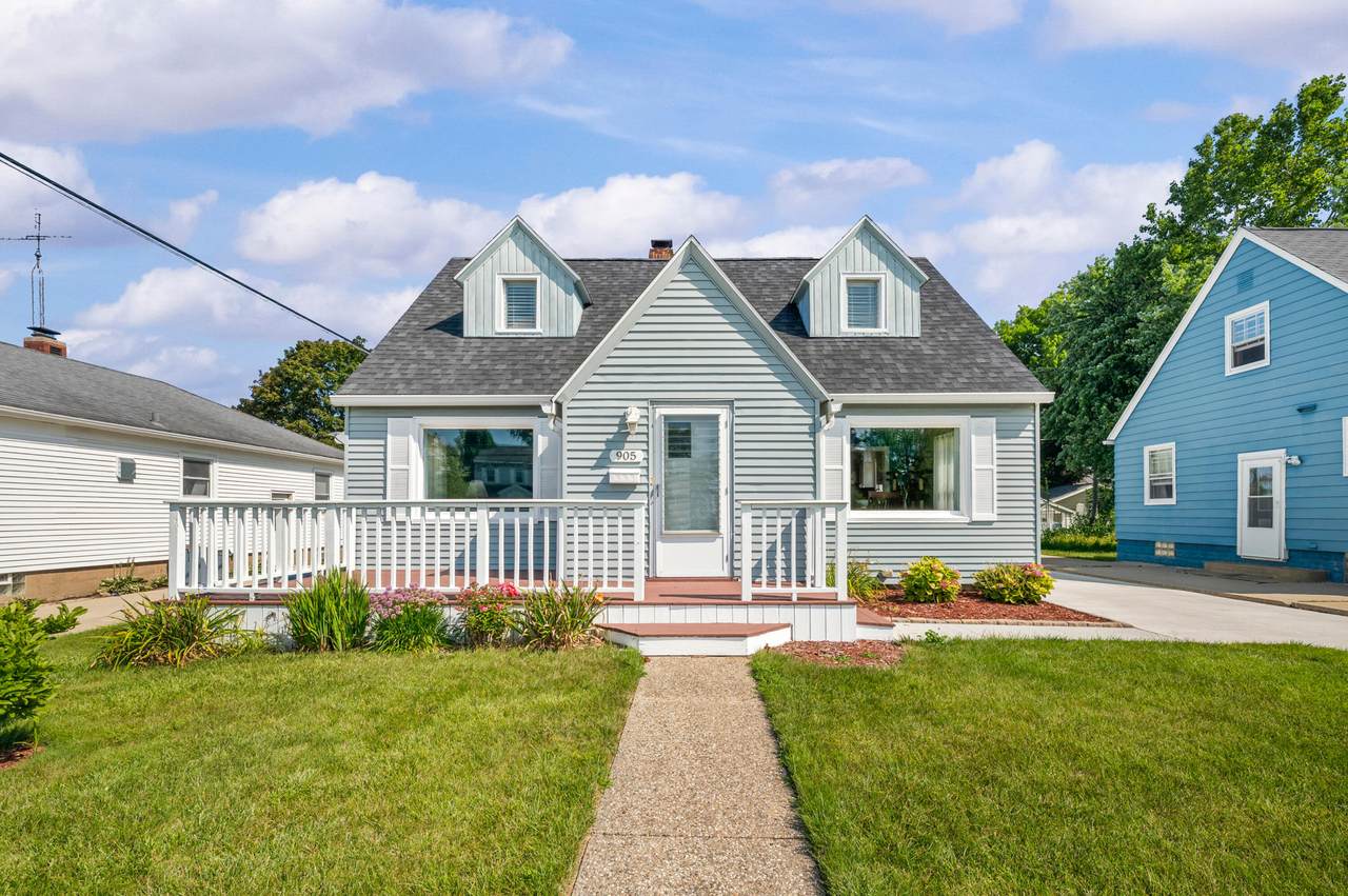 905 Napier Avenue - Photo 1