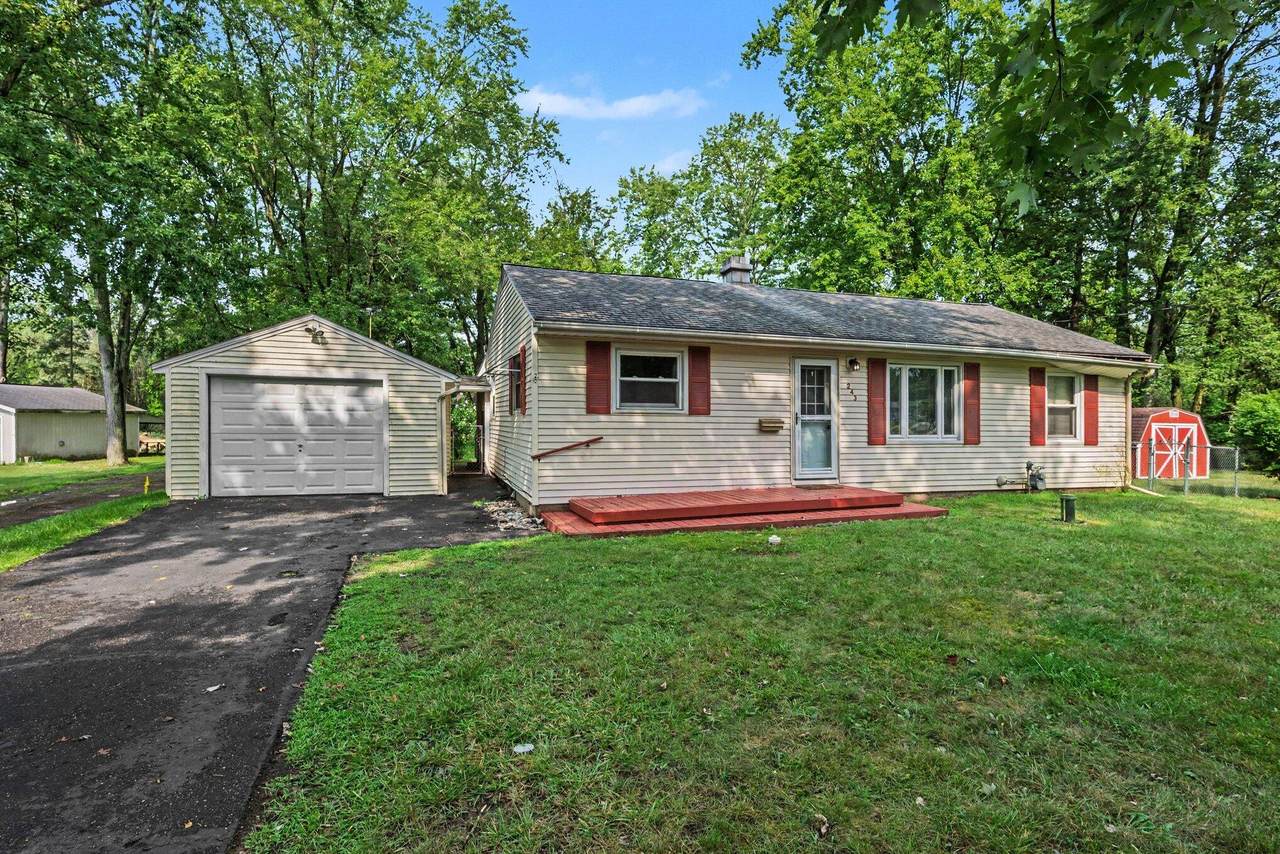 243 Creekview Drive - Photo 1
