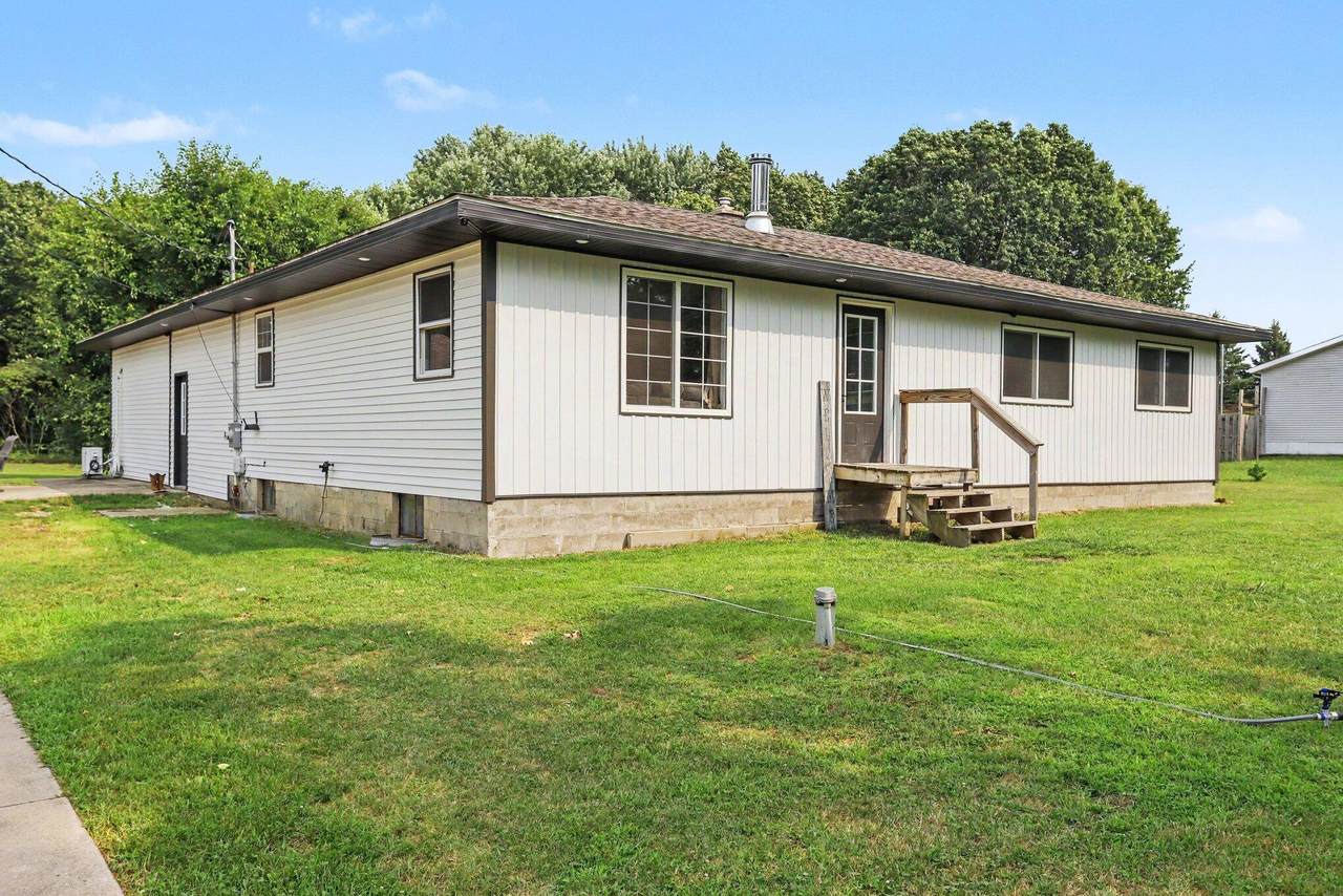 67821 29th Street - Photo 1