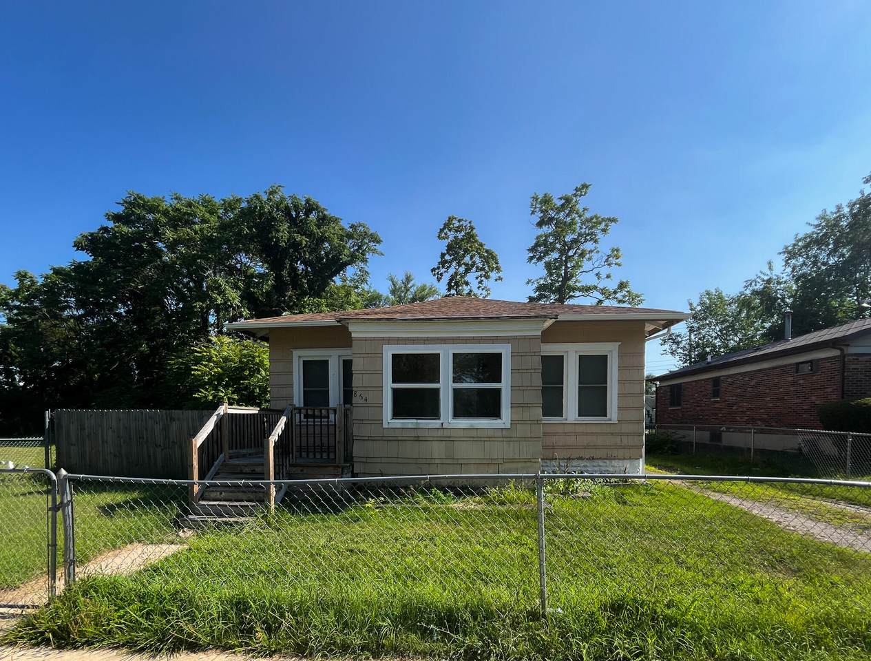 864 Highland Avenue - Photo 1