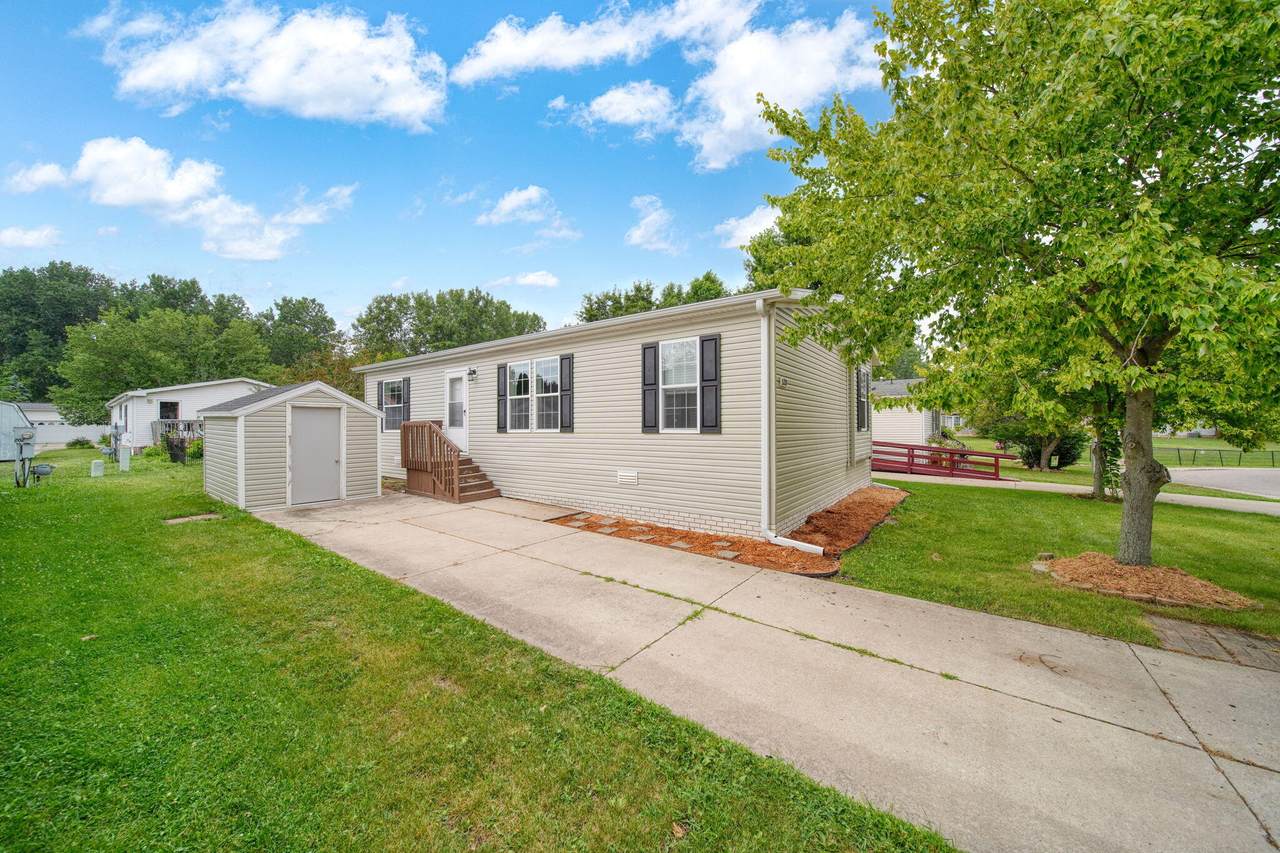 520 Missouri River Court - Photo 1