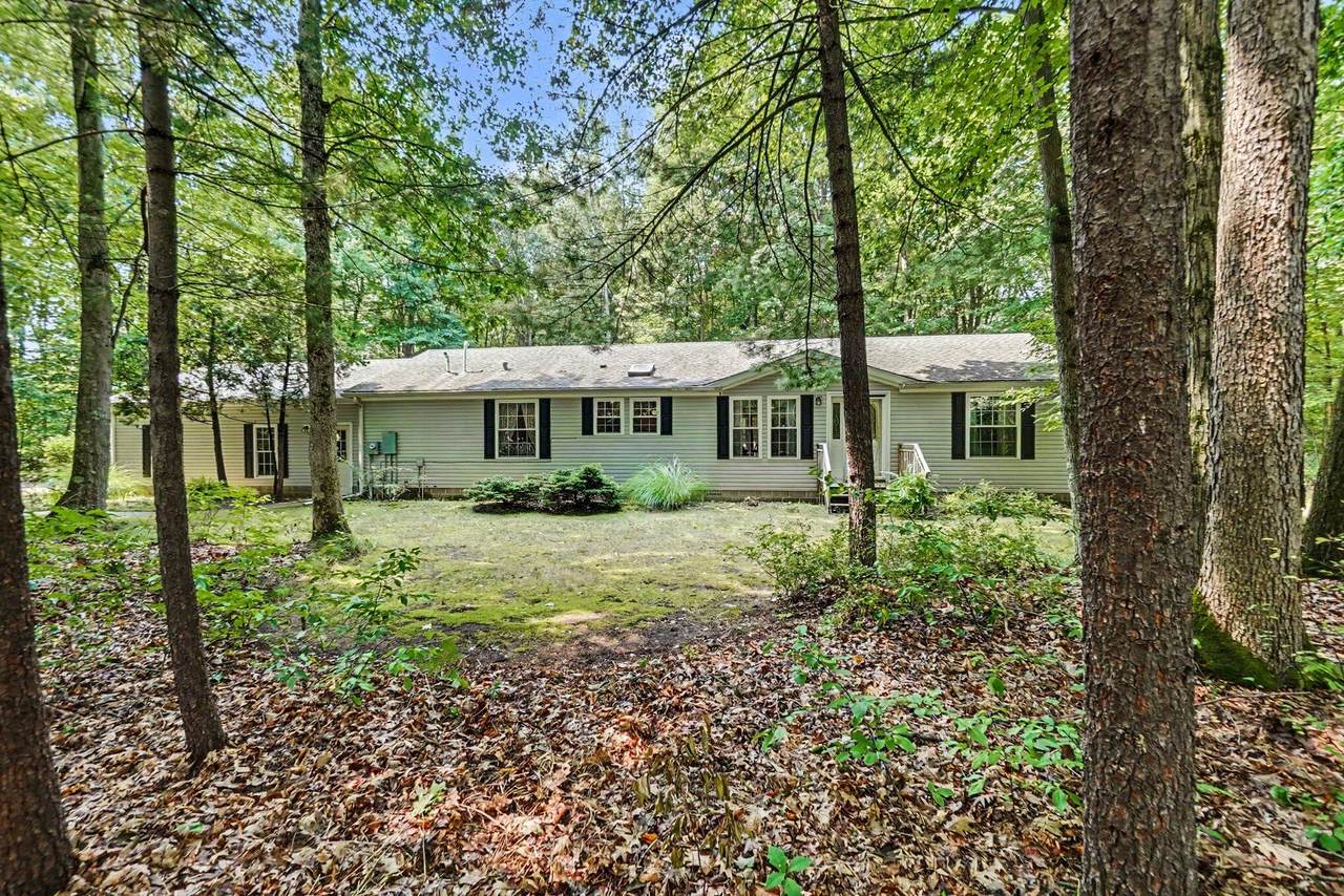 8367 Ferris Avenue - Photo 1