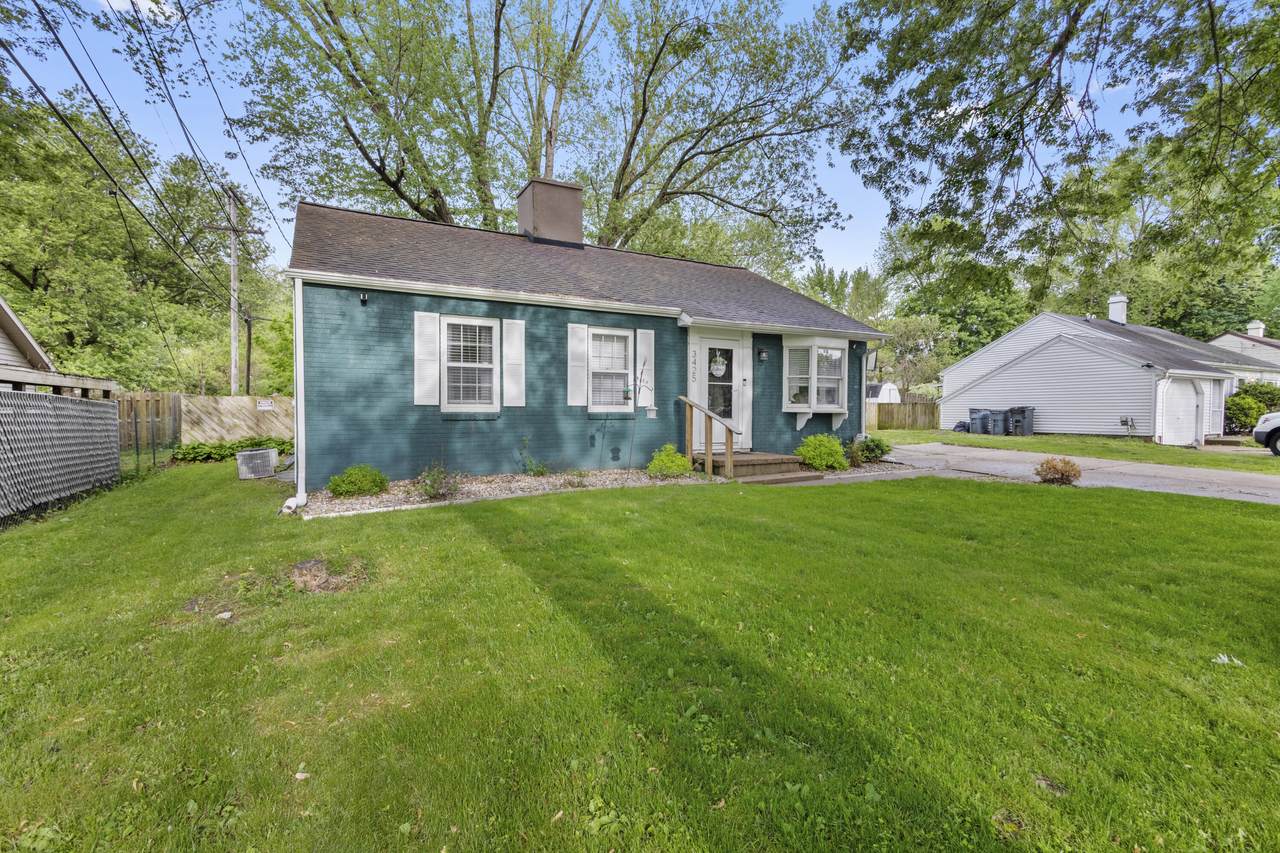 3425 Cambridge Avenue - Photo 1