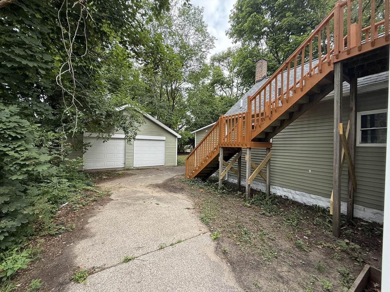 https://bt-photos.global.ssl.fastly.net/swmich/1280_boomver_2_26042212-2.jpg
