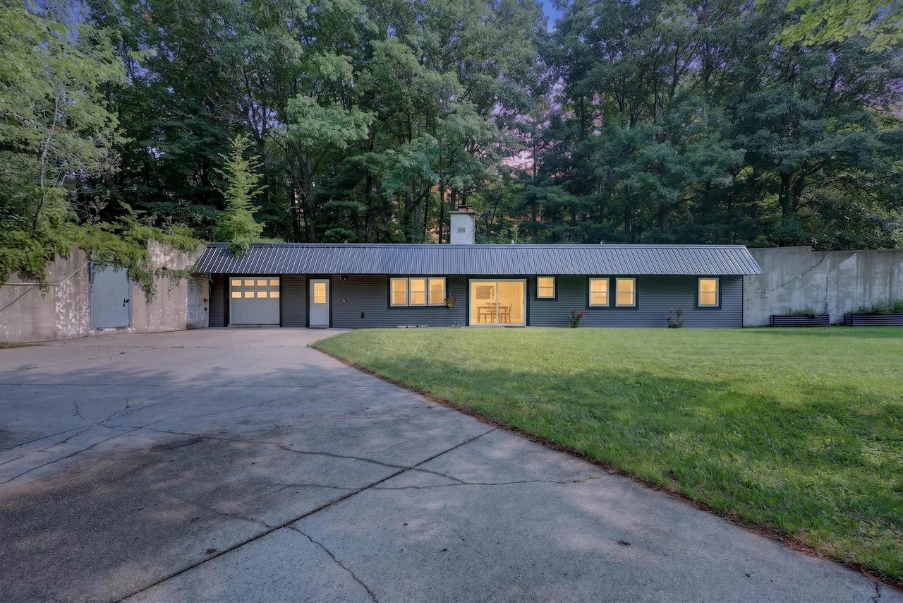 1166 Long Road - Photo 1