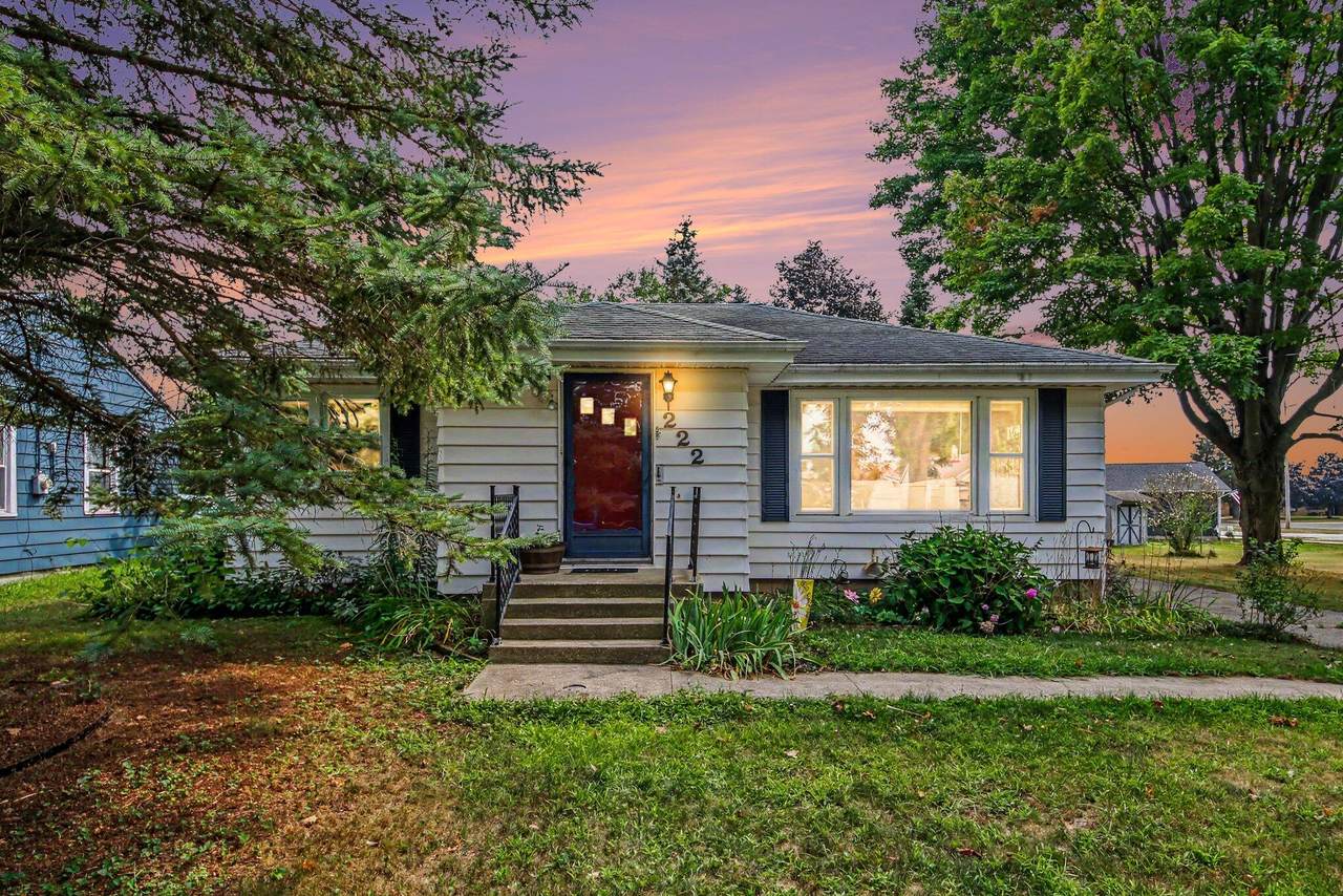222 Woodrow Street - Photo 1