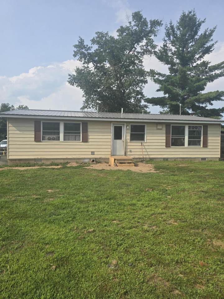 2440 Dennis James Drive - Photo 1