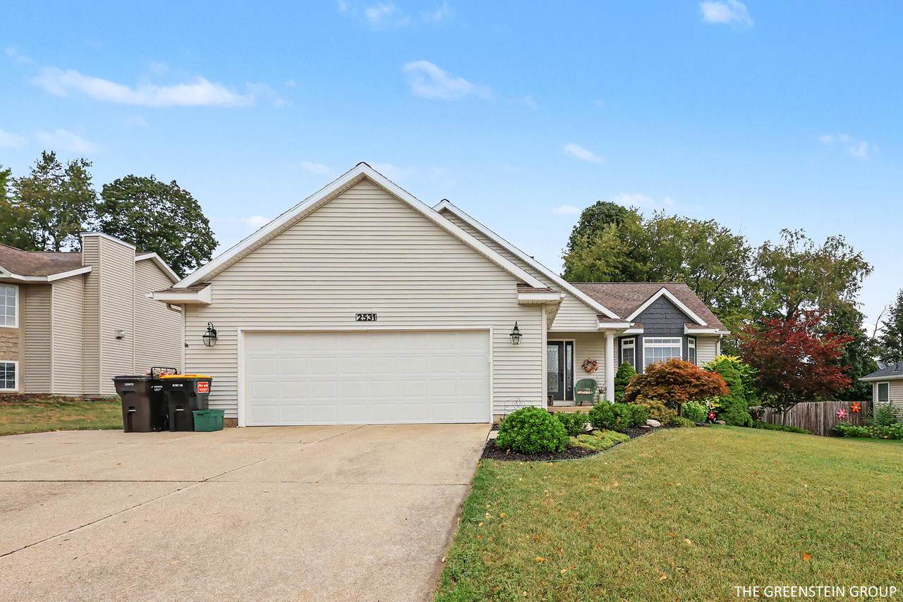 2531 Ridge Top Drive - Photo 1