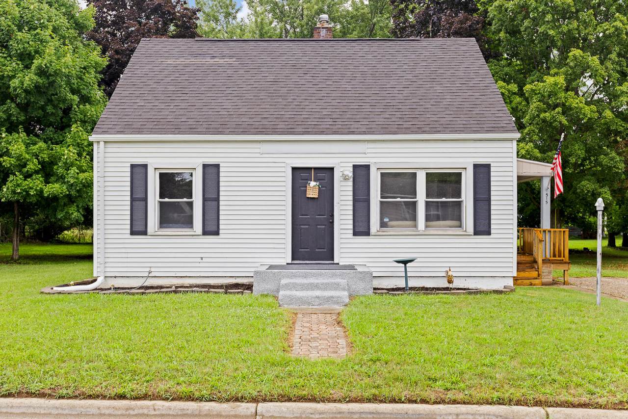 515 Russell Road - Photo 1