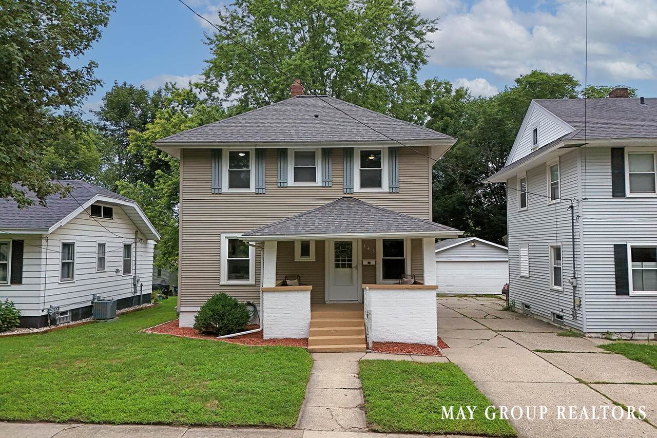143 Burr Oak Street - Photo 1