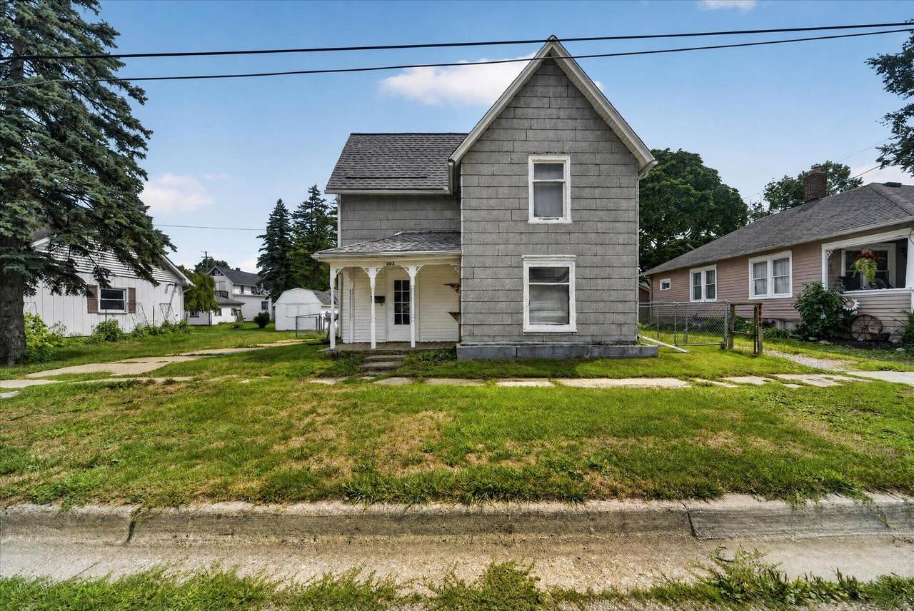 203 Brown Street - Photo 1