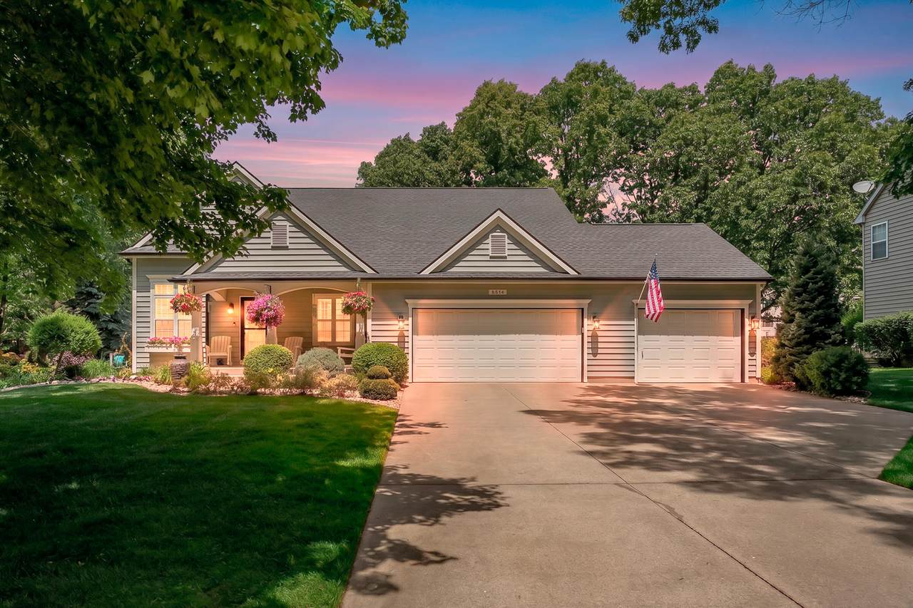 8514 Hathaway Road - Photo 1