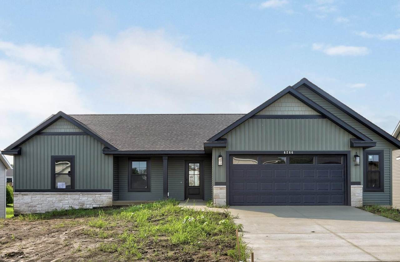 6286 Roman Road - Photo 1