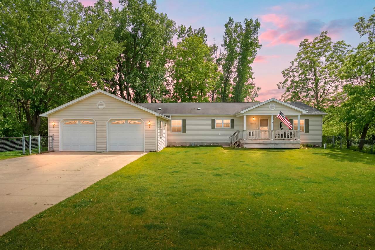 2038 Bristol Road - Photo 1