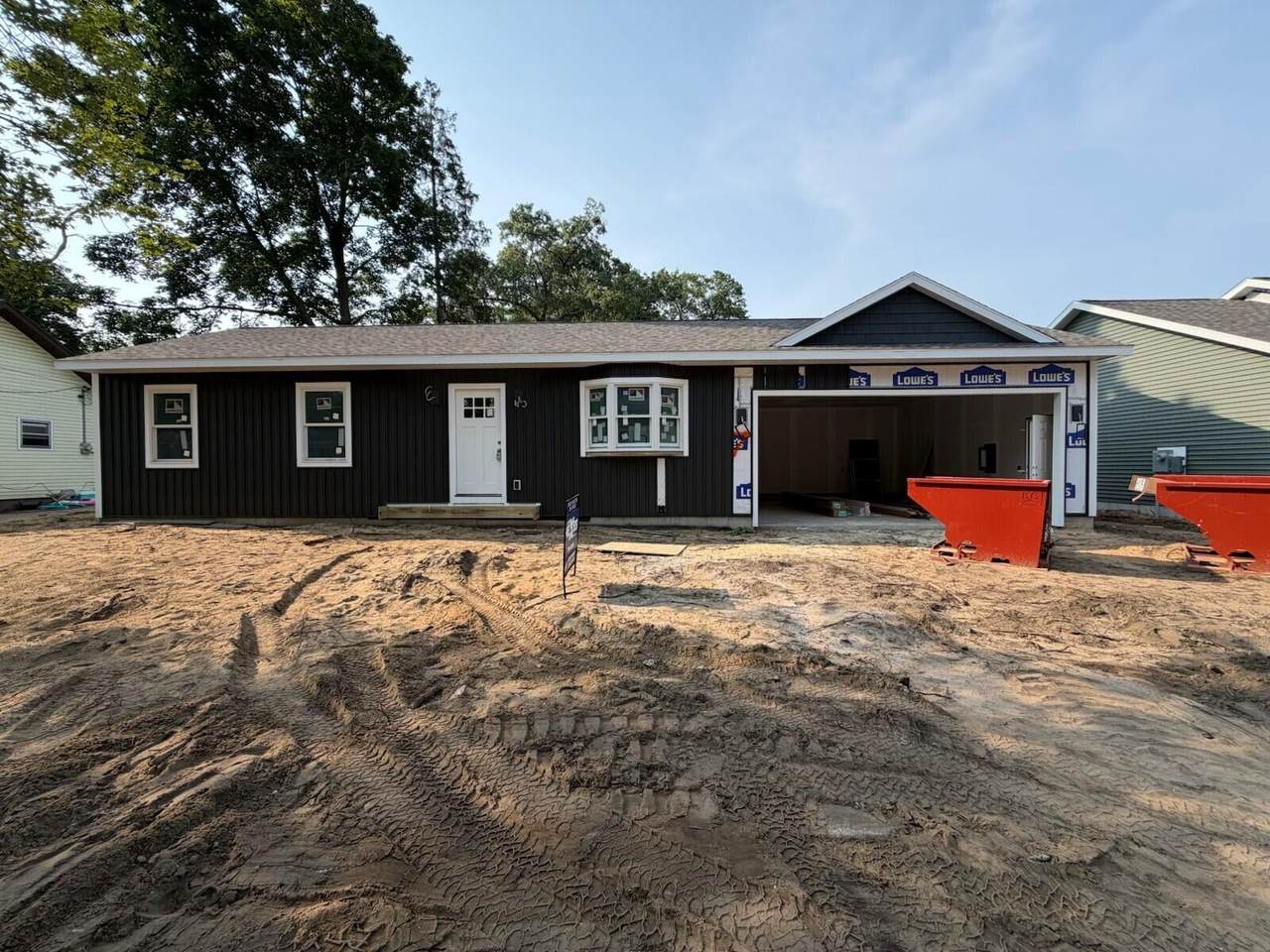 377 Forest Avenue - Photo 1