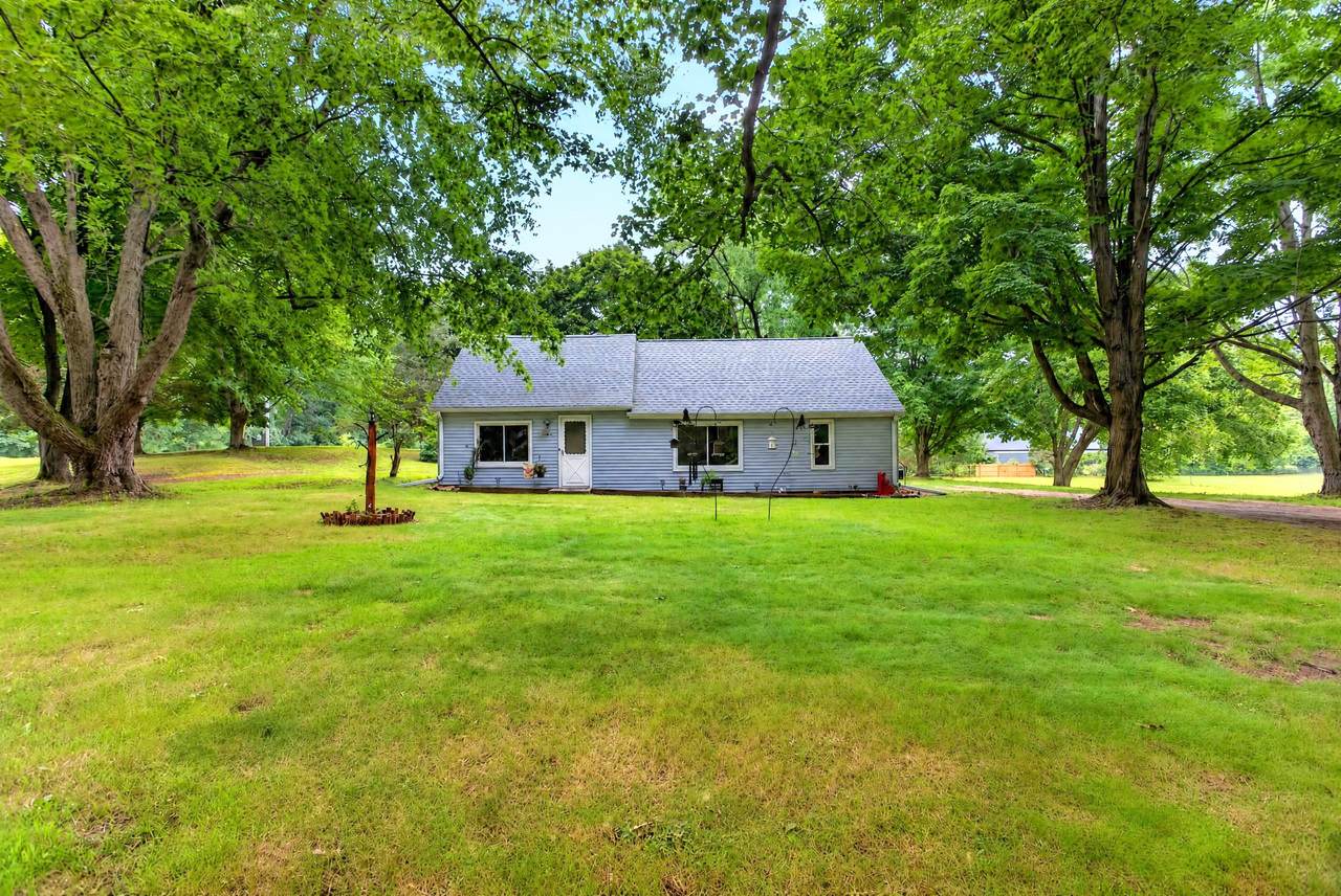 6496 Bowerman Road - Photo 1