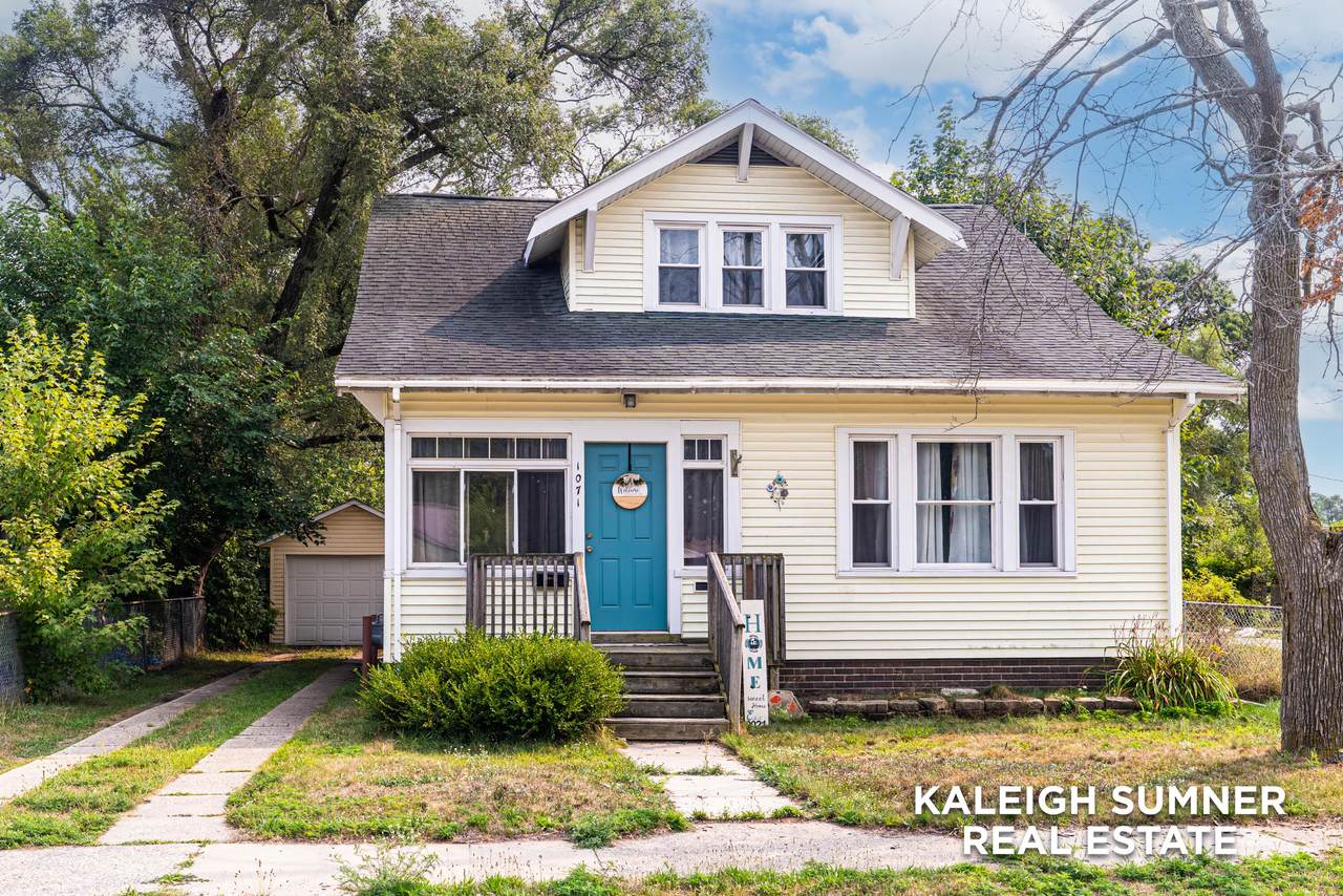 1071 Irwin Avenue - Photo 1