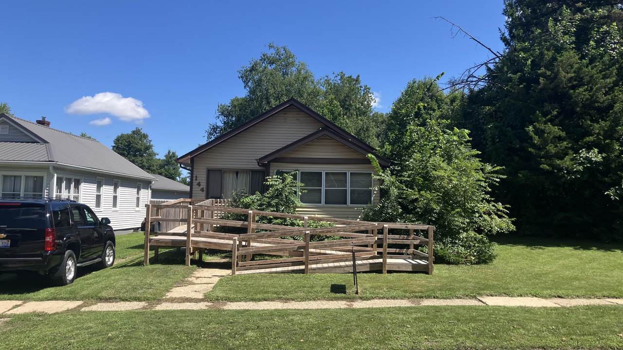 144 La Vista Boulevard - Photo 1