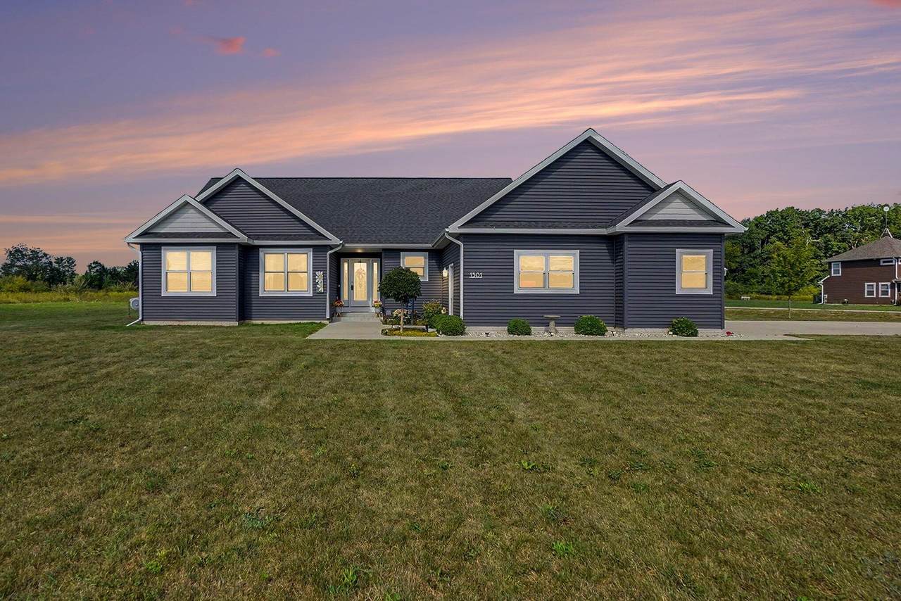 1501 Whitepine Court - Photo 1