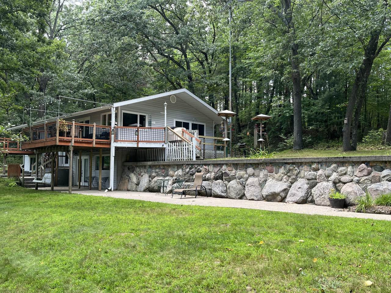 11011 Podunk Avenue - Photo 1
