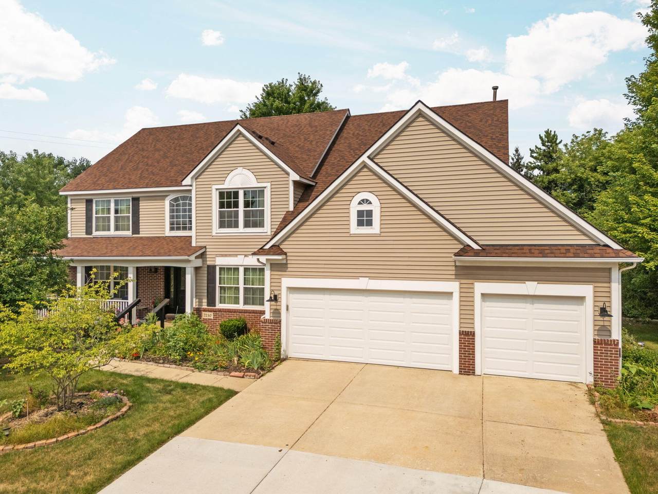 2240 Indian Creek Circle - Photo 1