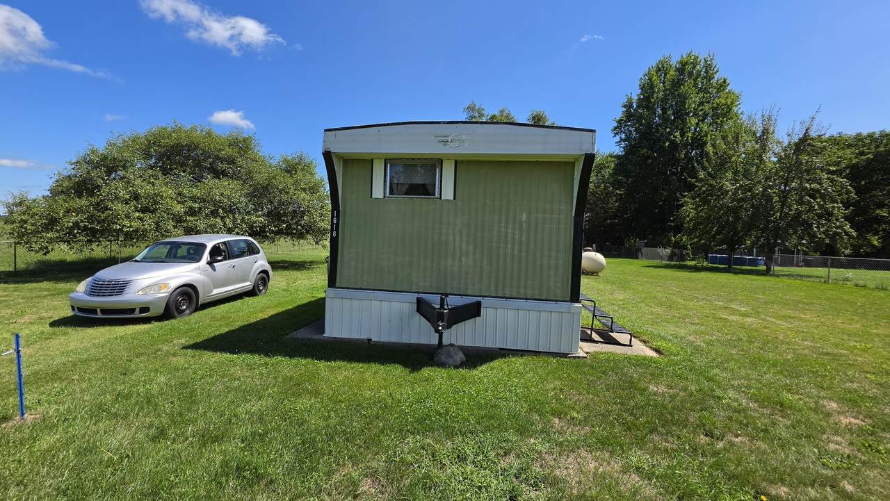 1618 Case Drive - Photo 1