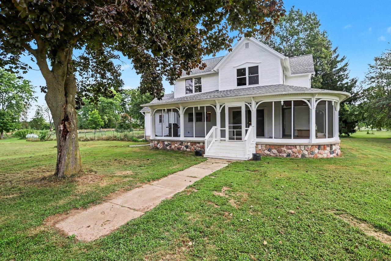 27445 H Drive - Photo 1