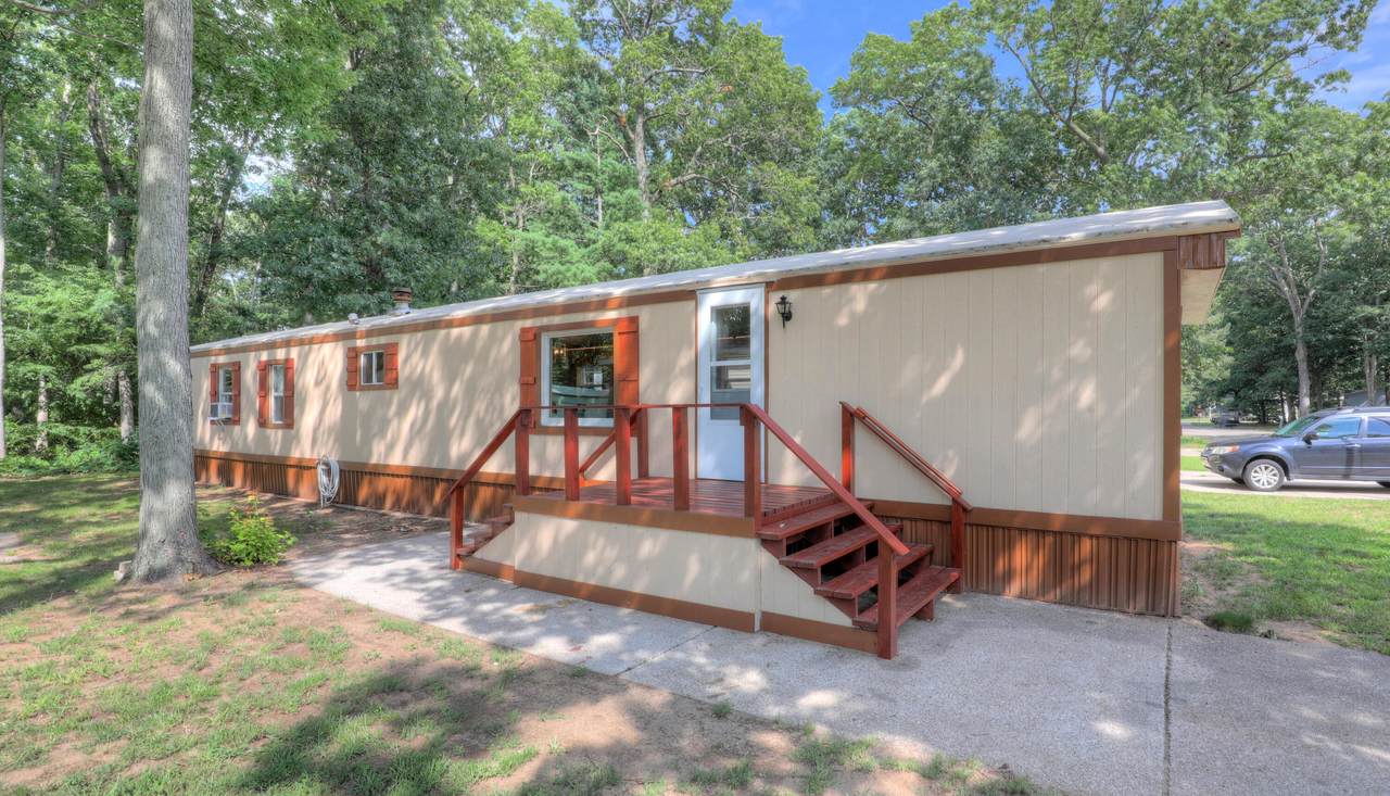 13618 Silverbrook Drive - Photo 1