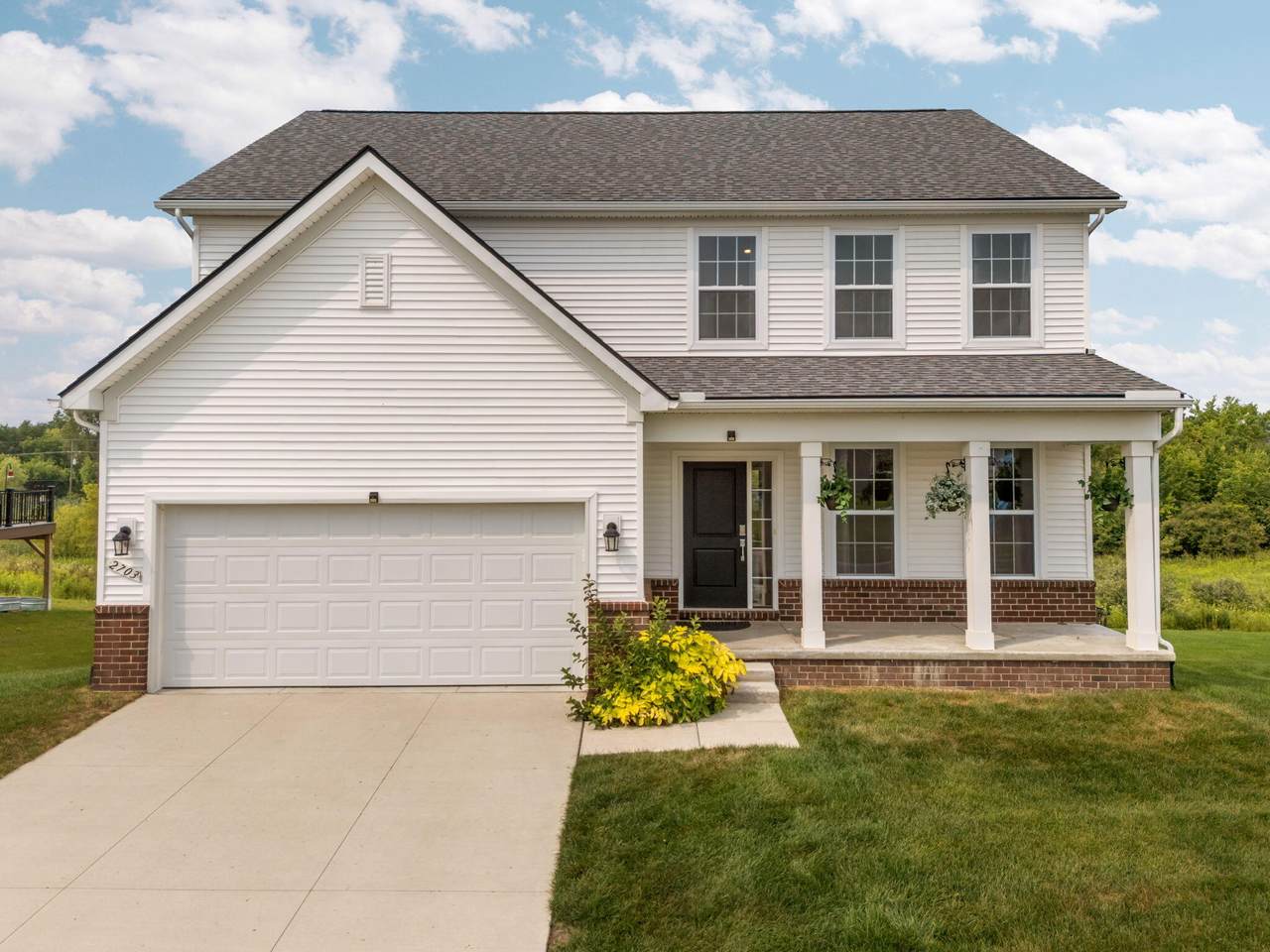 2703 Maize Lp - Photo 1