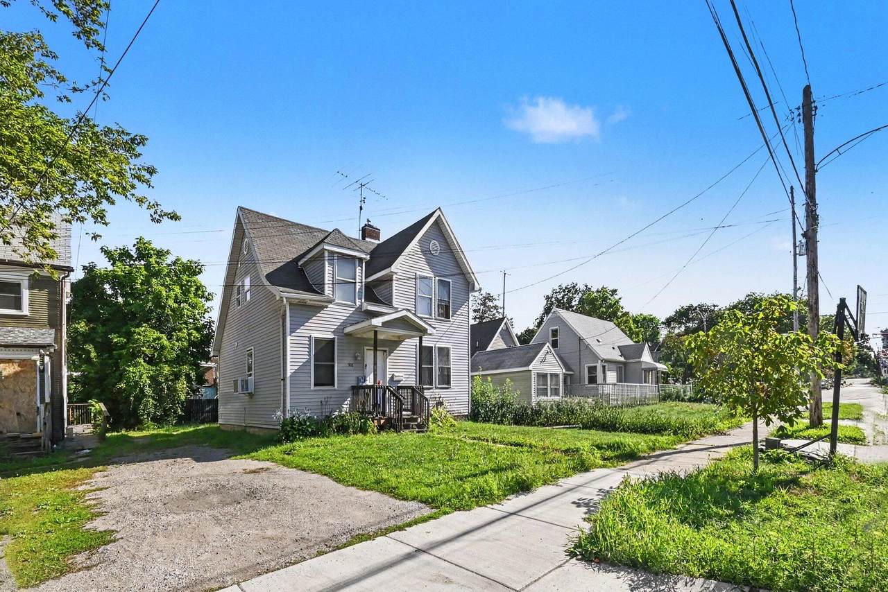 908 Lapeer Street - Photo 1