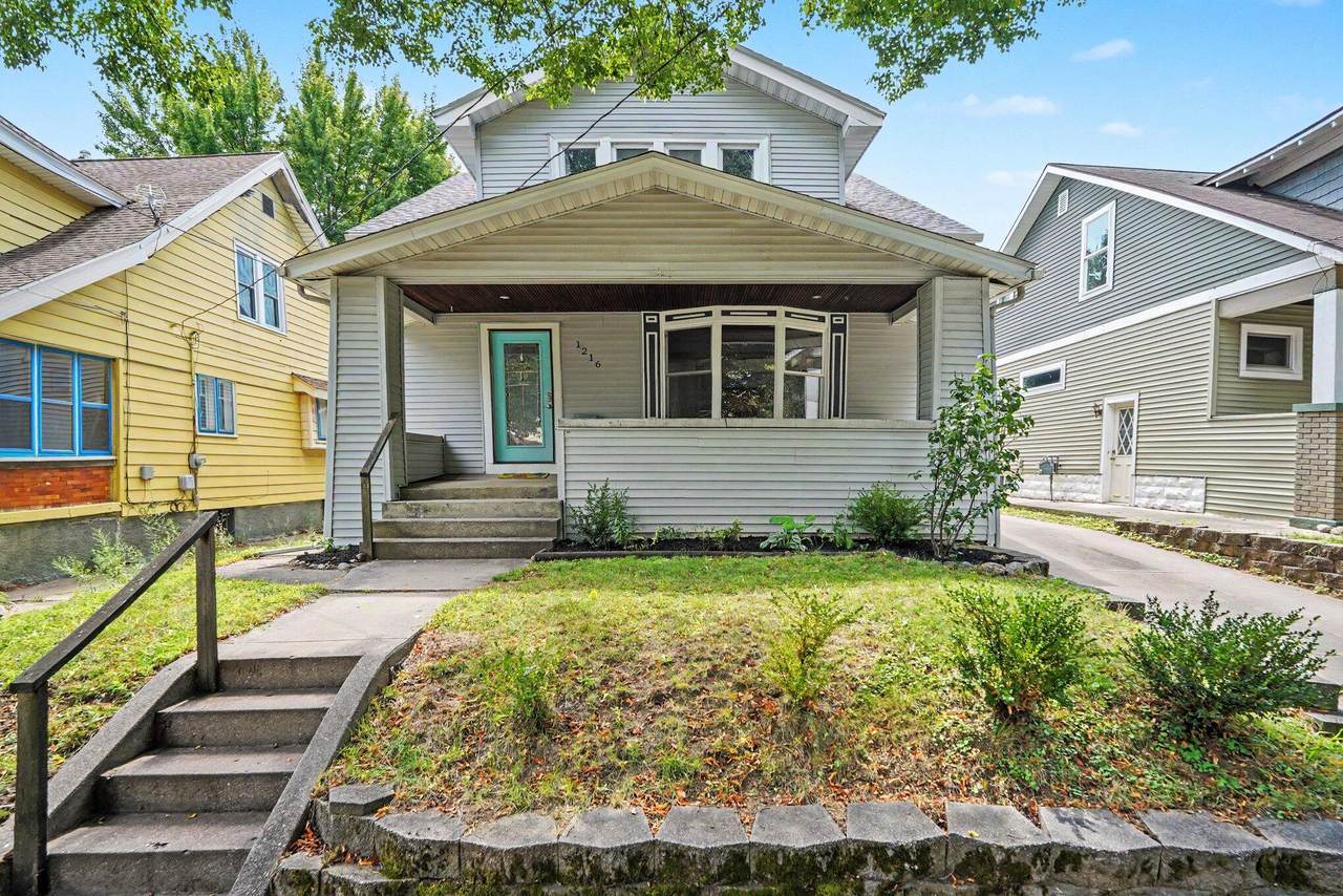 1216 Hovey Street - Photo 1