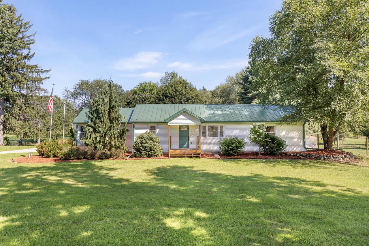 3155 Watkins Road - Photo 1