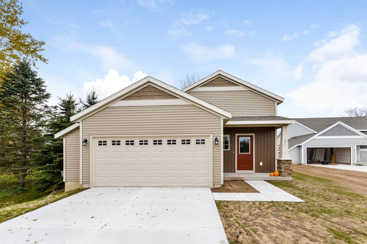 19 Carrie Street - Photo 1