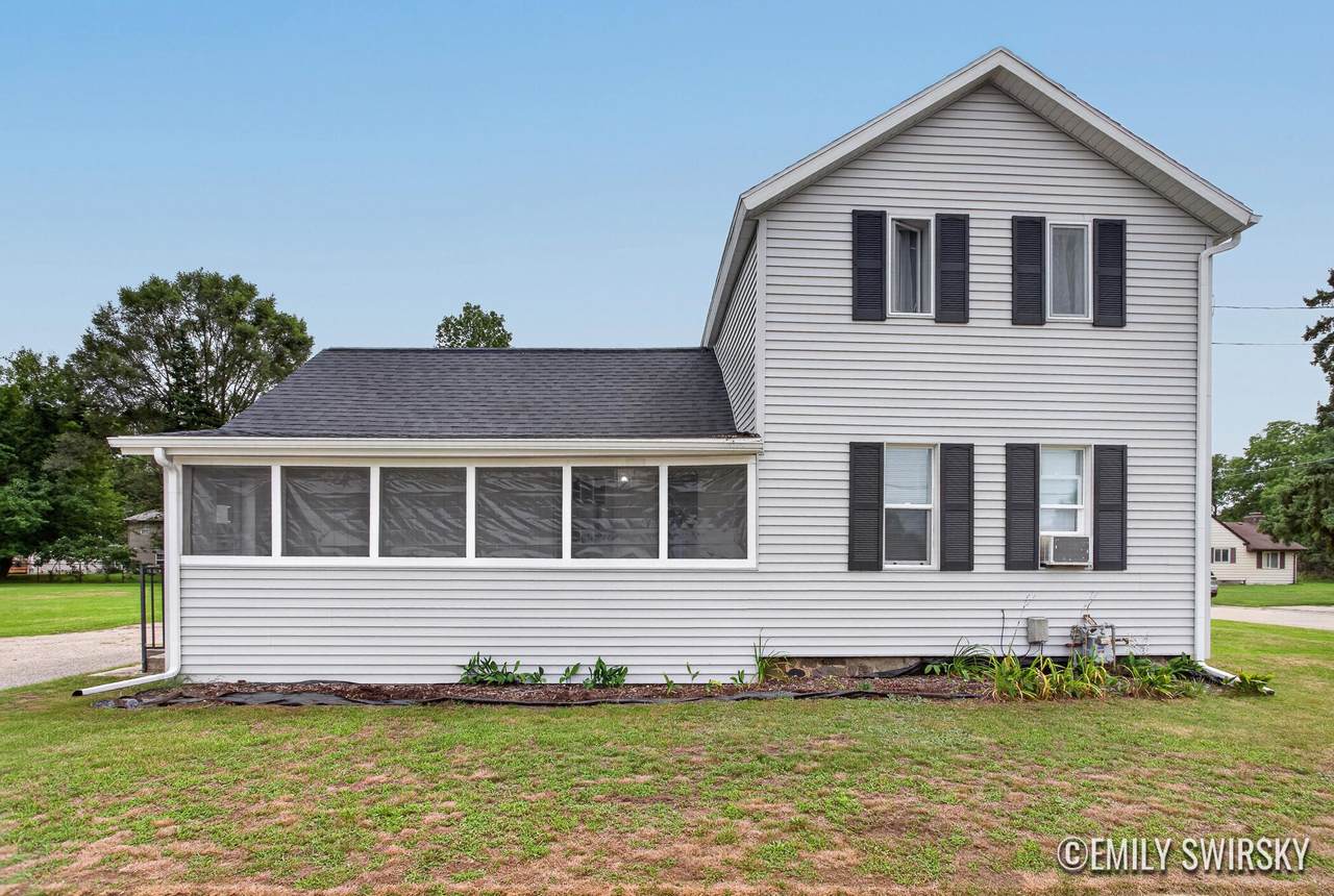 292 Muskegon Street - Photo 1