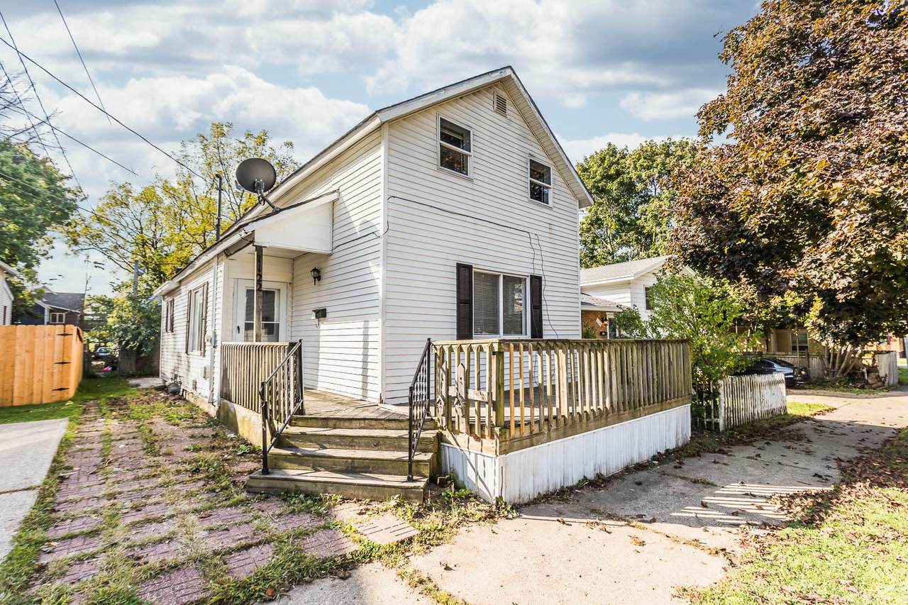 1122 3rd Street - Photo 1