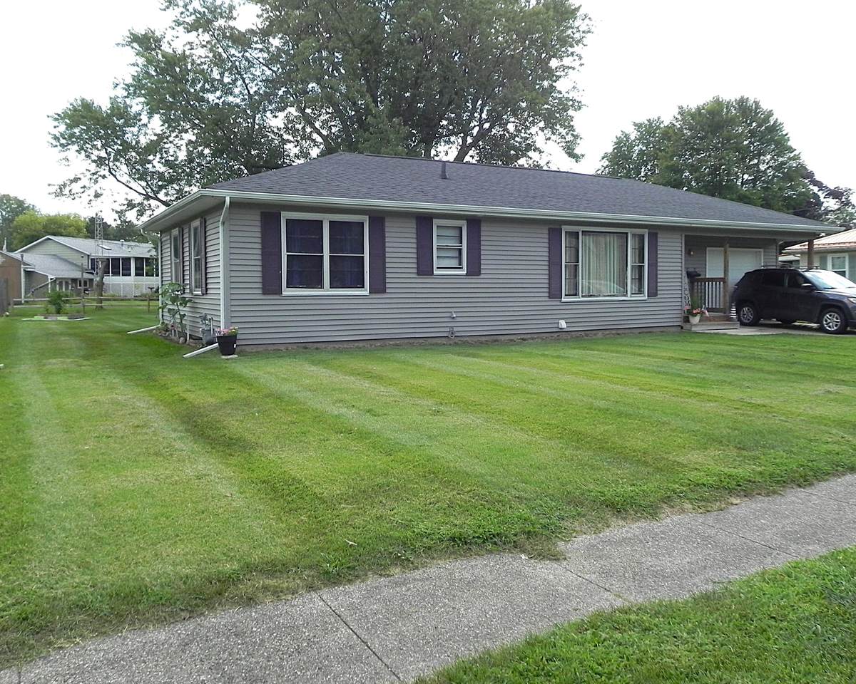 329 Lakeview Avenue - Photo 1