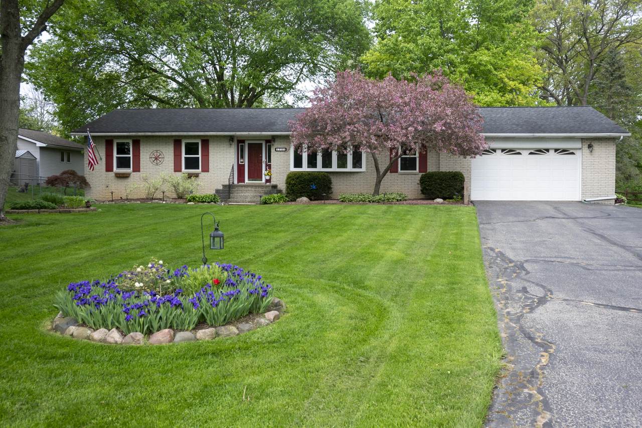 4546 Rohr Road - Photo 1