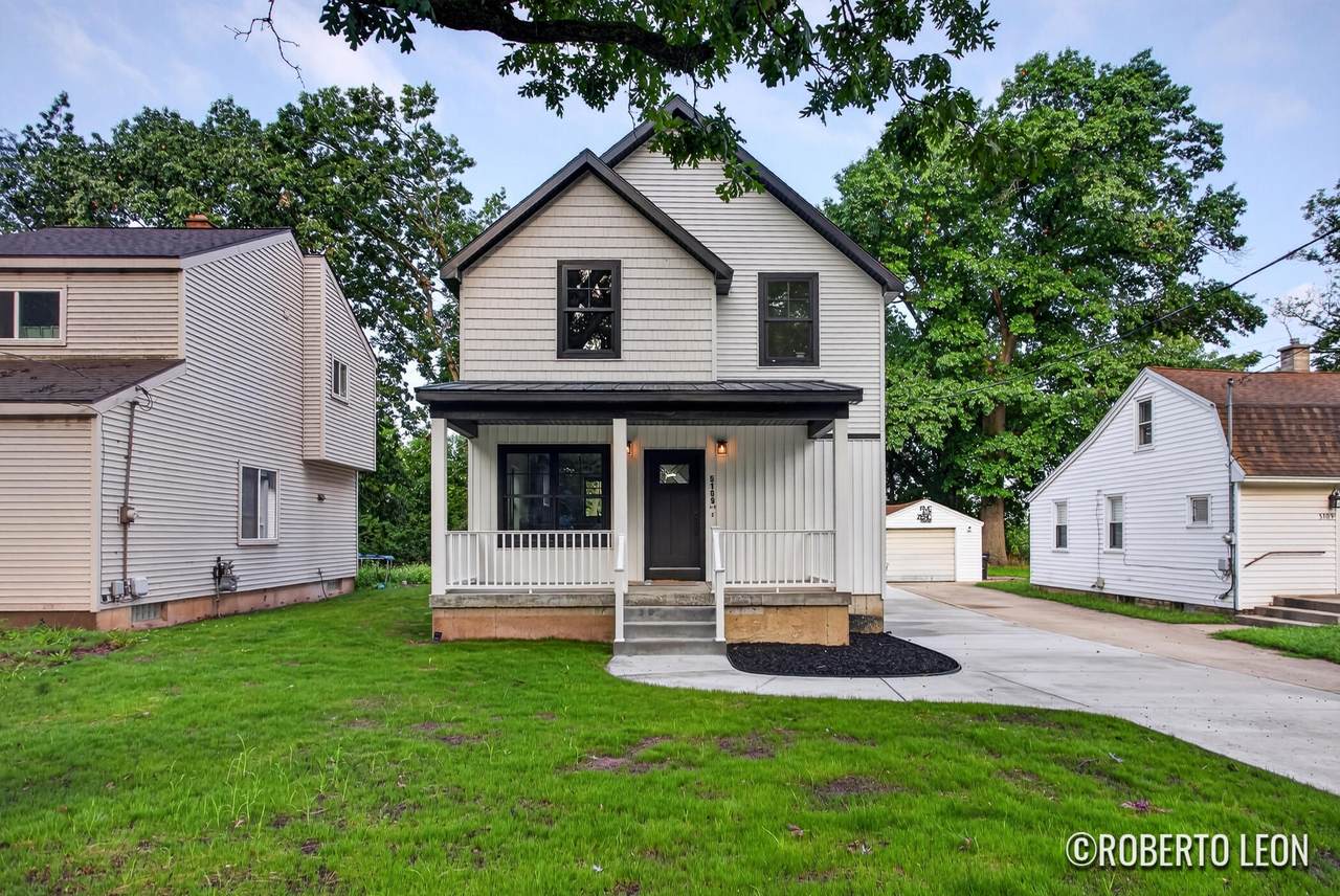 5109 Carson Avenue - Photo 1