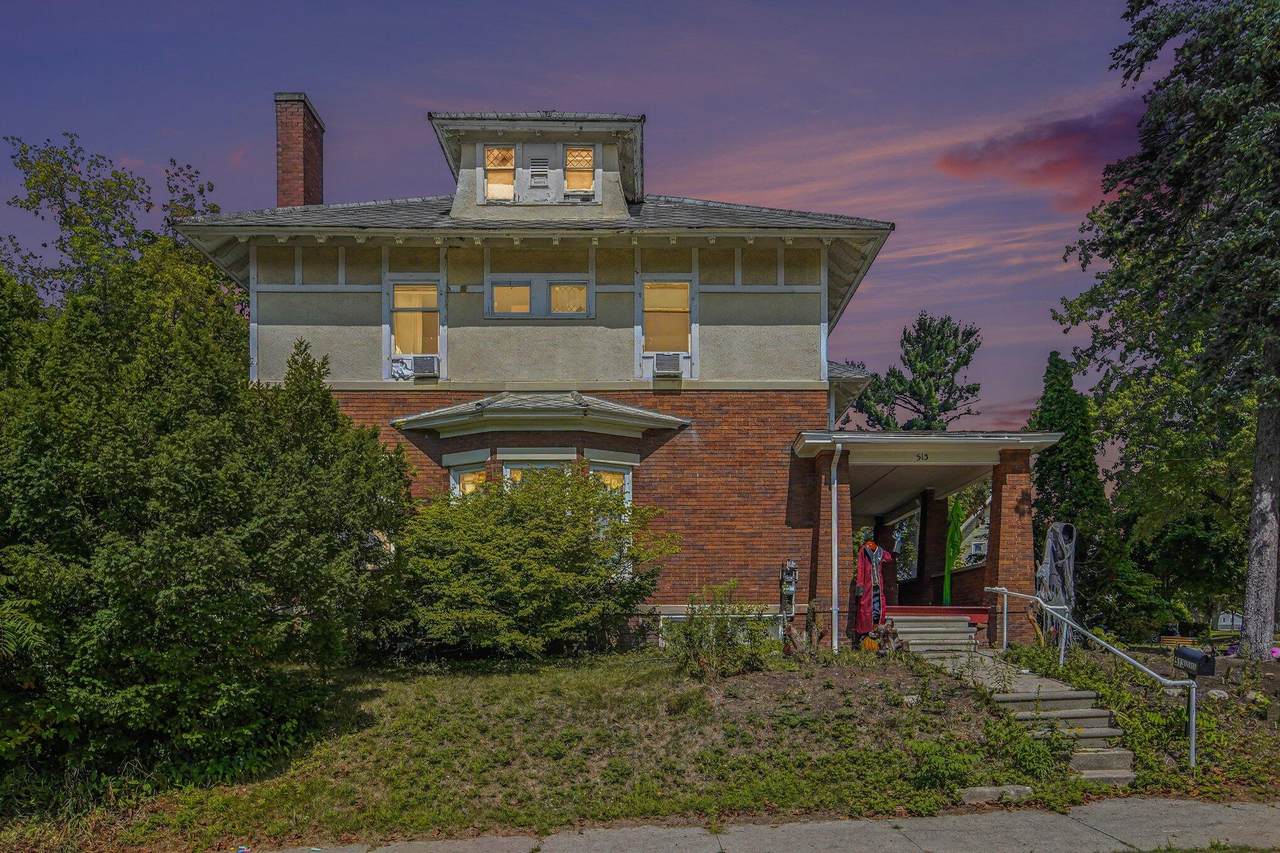 513 Cass Street - Photo 1
