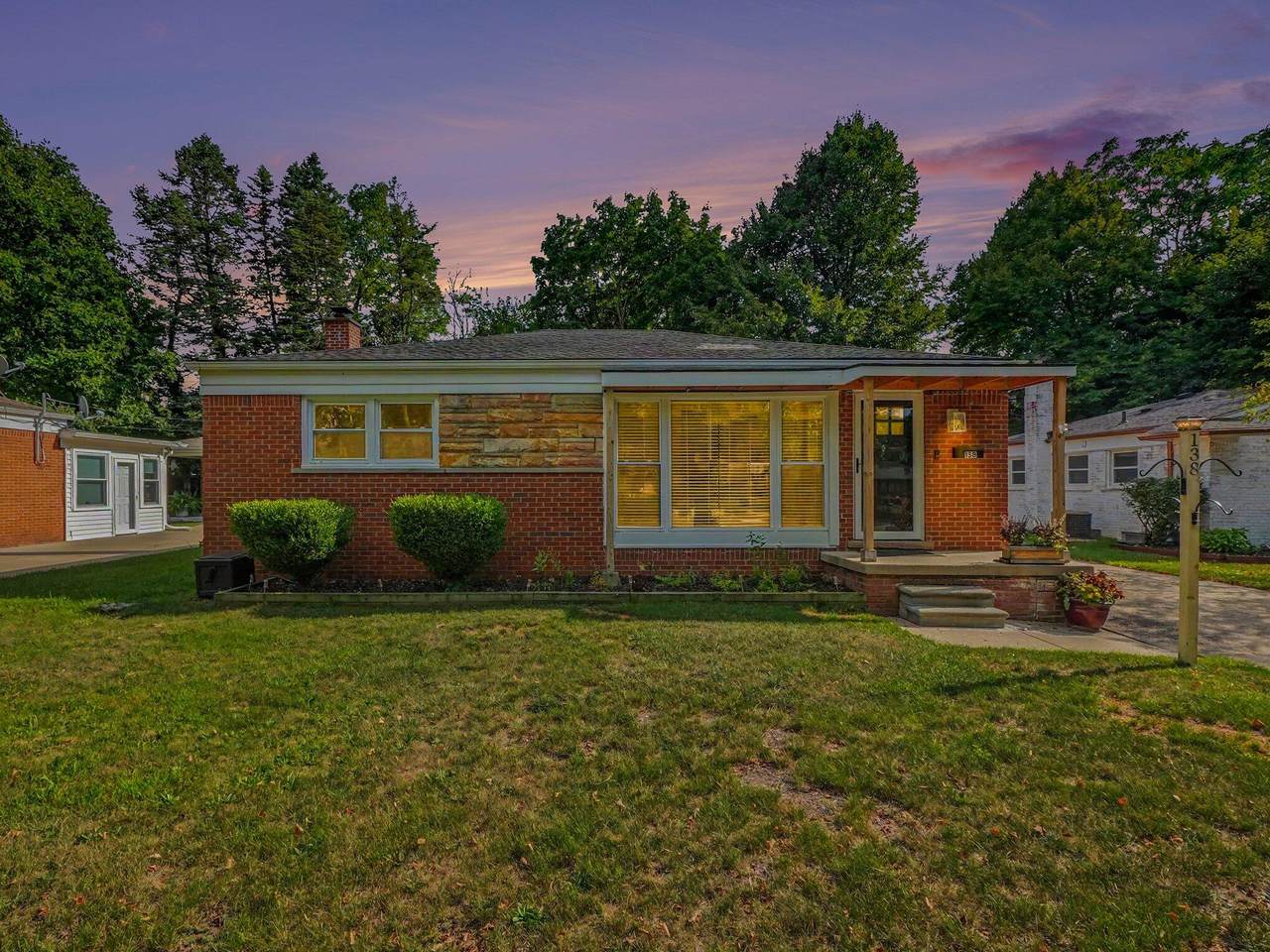 138 Pleasant Ridge Drive - Photo 1