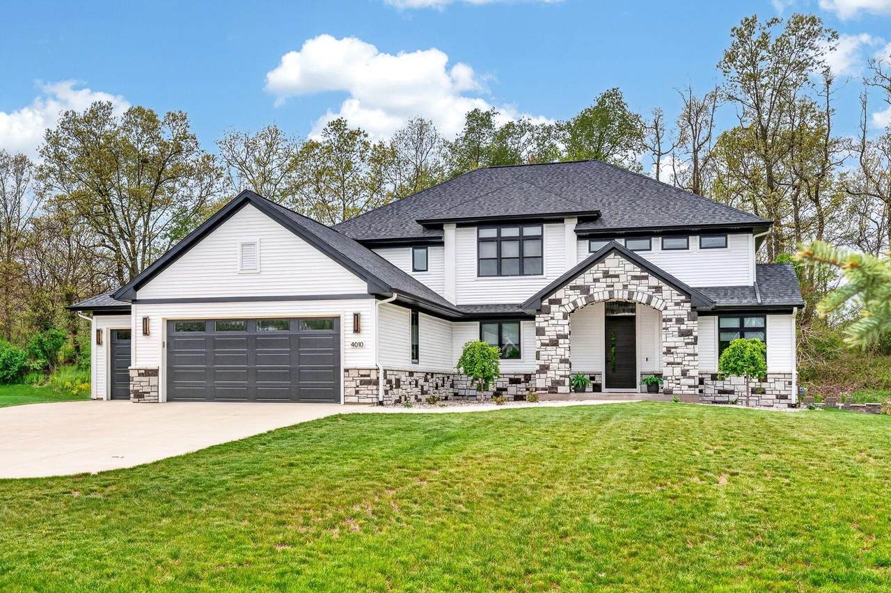 4010 Hollow Wood Drive - Photo 1