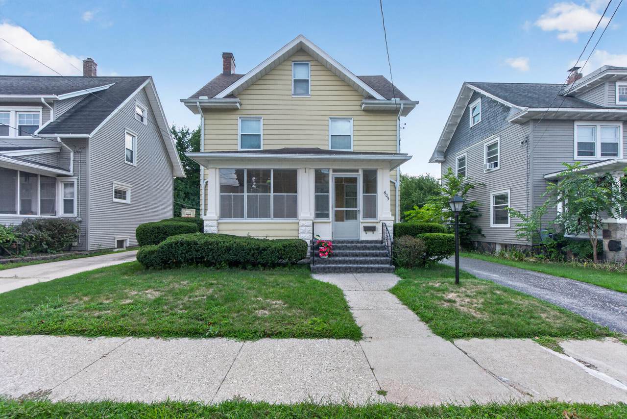 605 Harwood Street - Photo 1