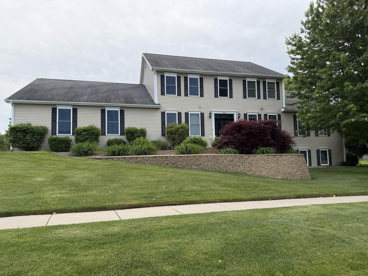 7809 Golf Meadows Drive - Photo 1