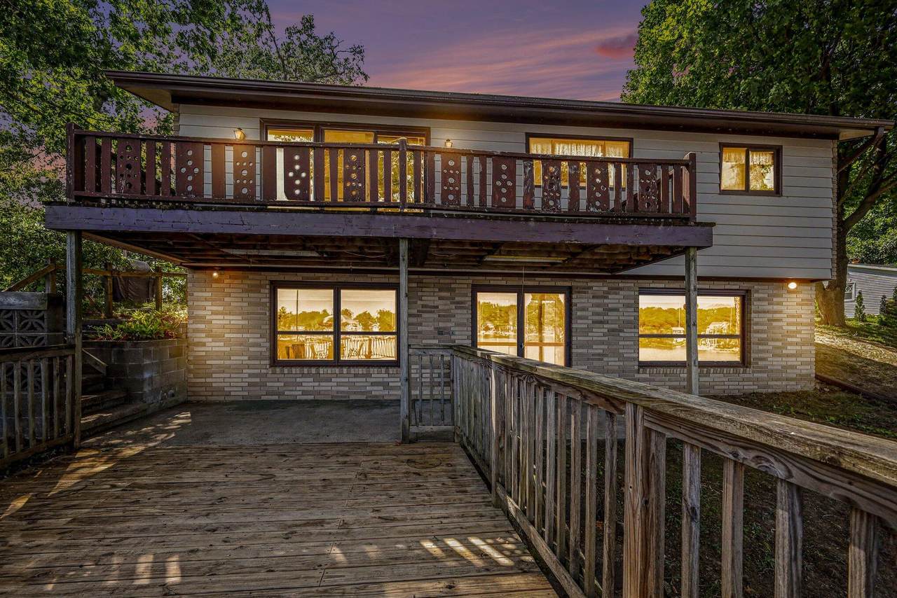 8540 Vista Drive - Photo 1