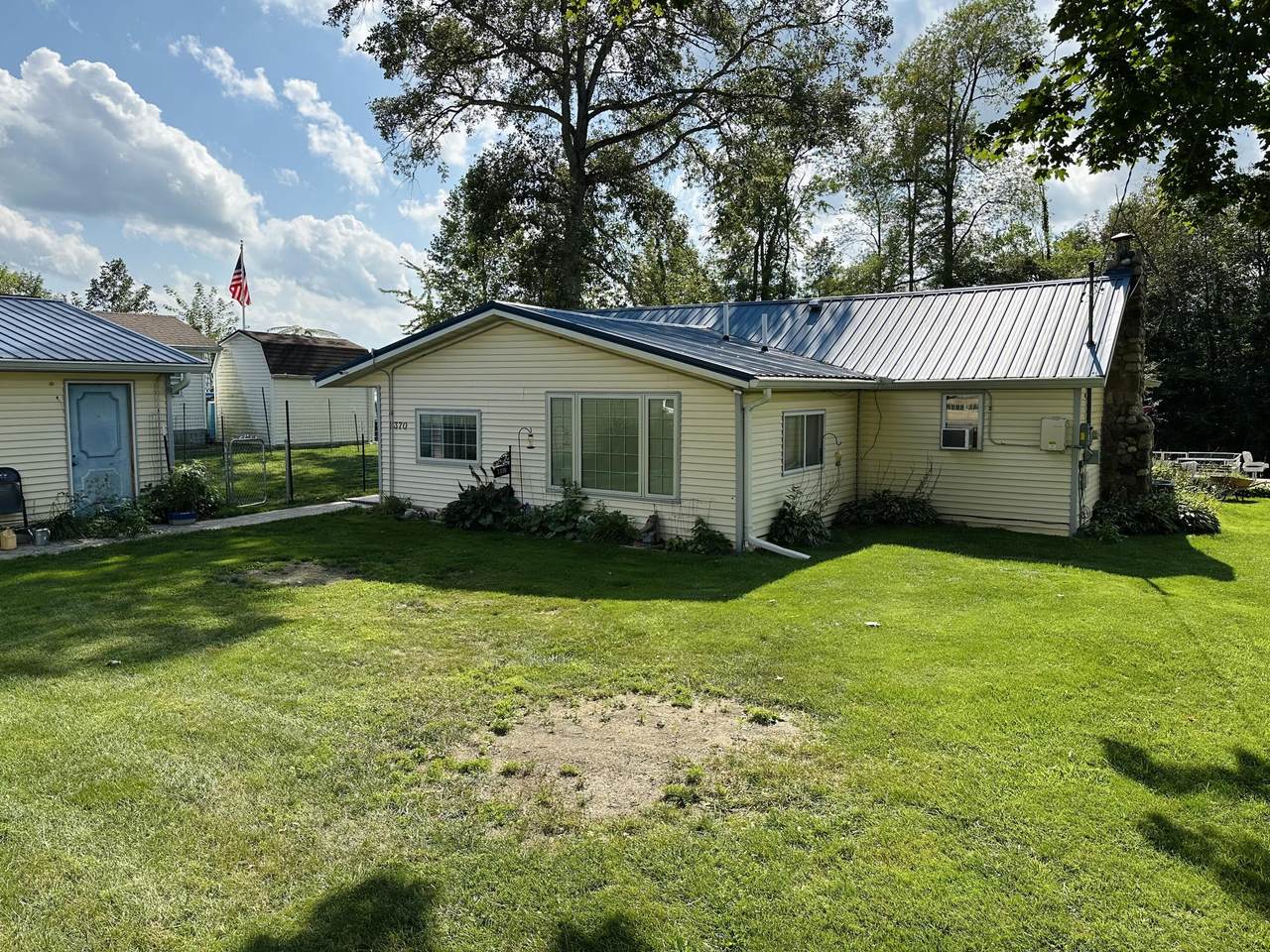 2370 Cedar Drive - Photo 1