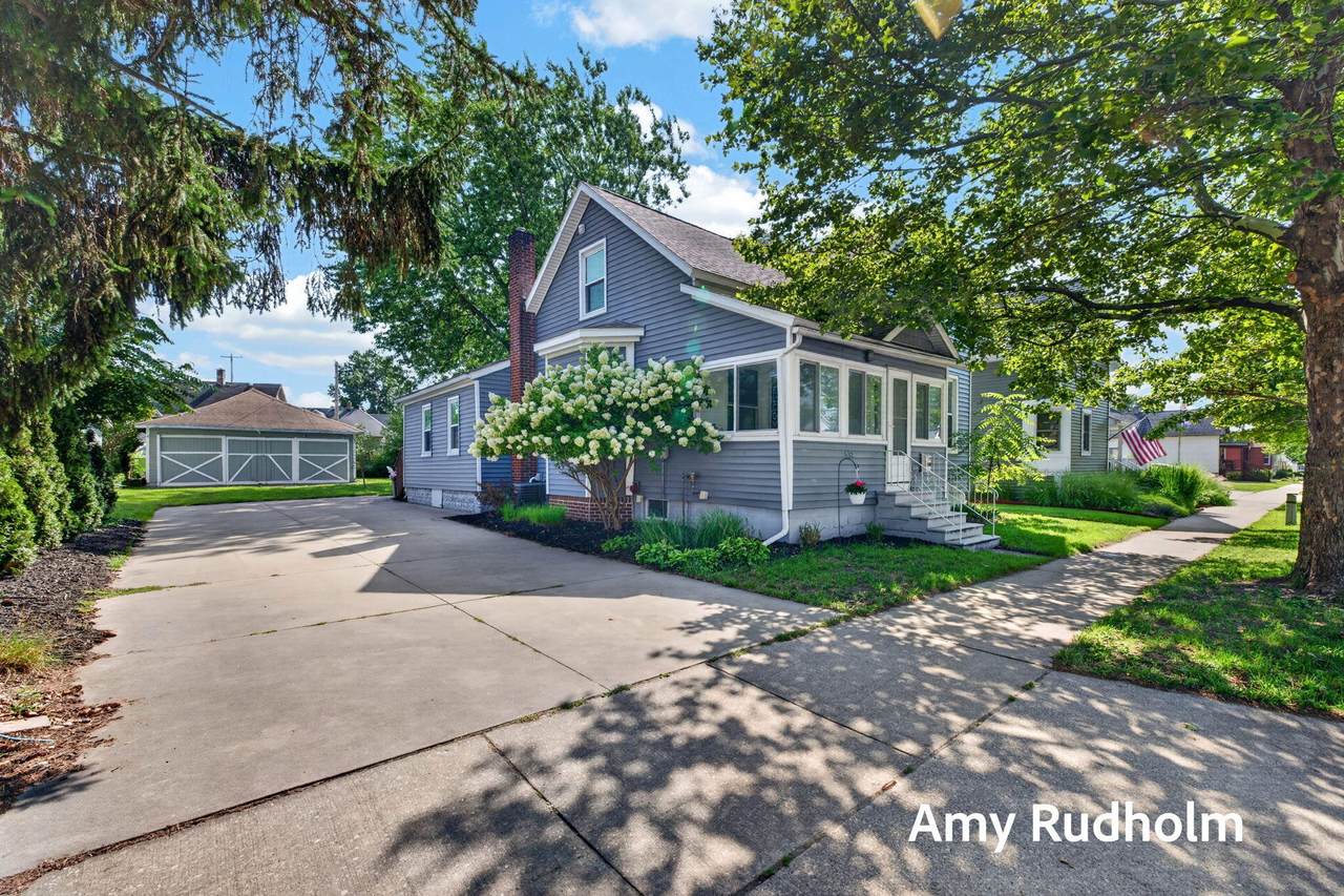 532 Jackson Avenue - Photo 1