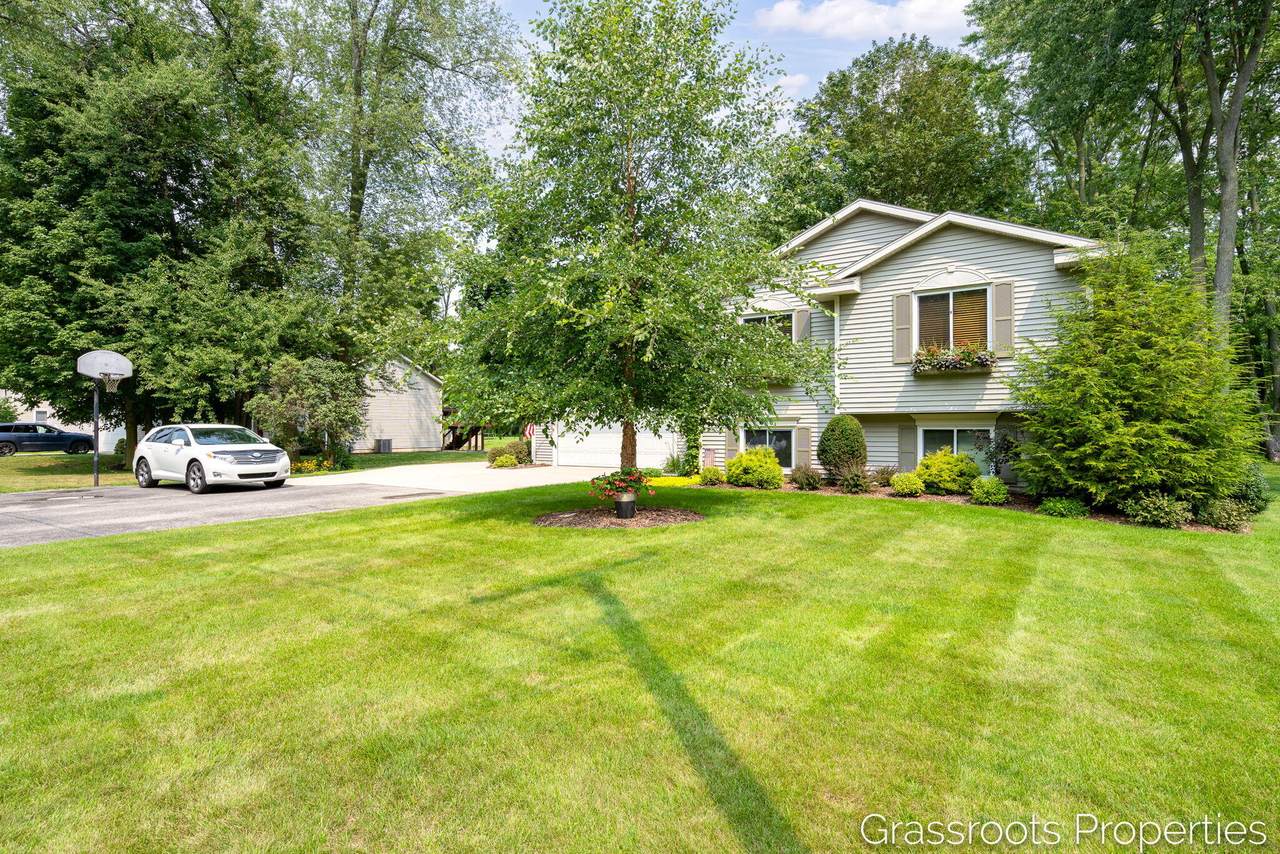 11328 56th Avenue - Photo 1
