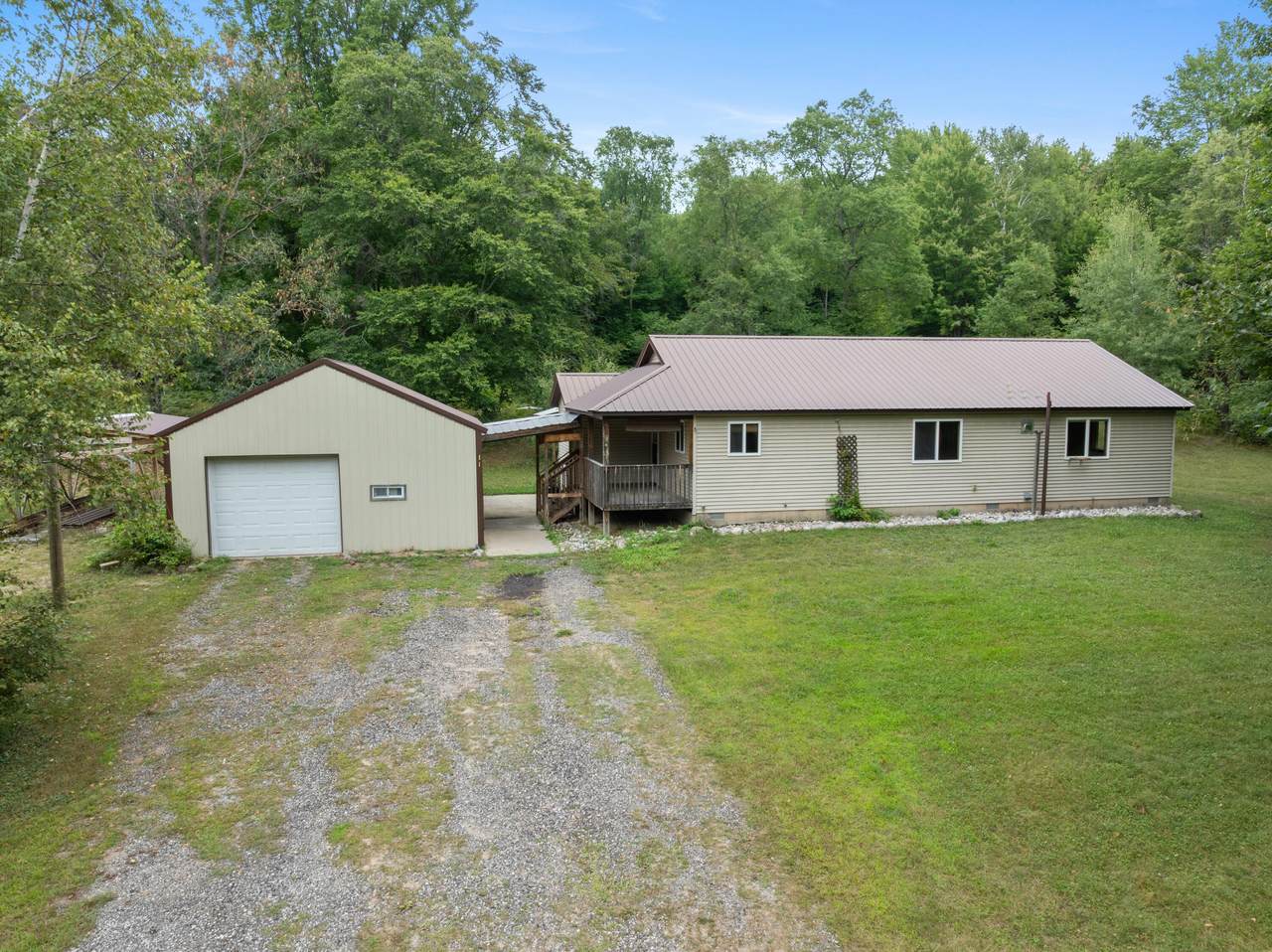 11642 Woodland Drive - Photo 1