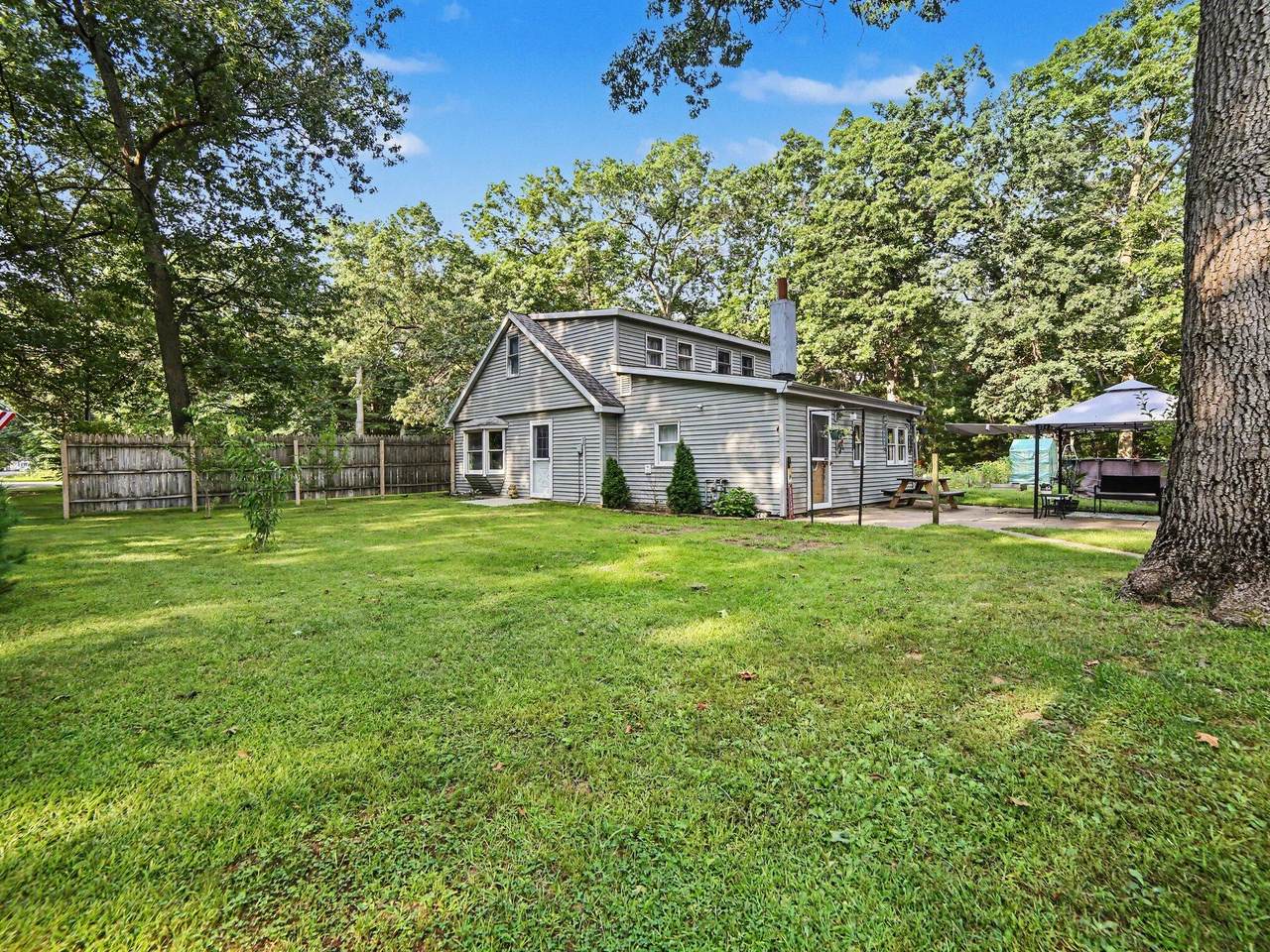 5690 White Road - Photo 1