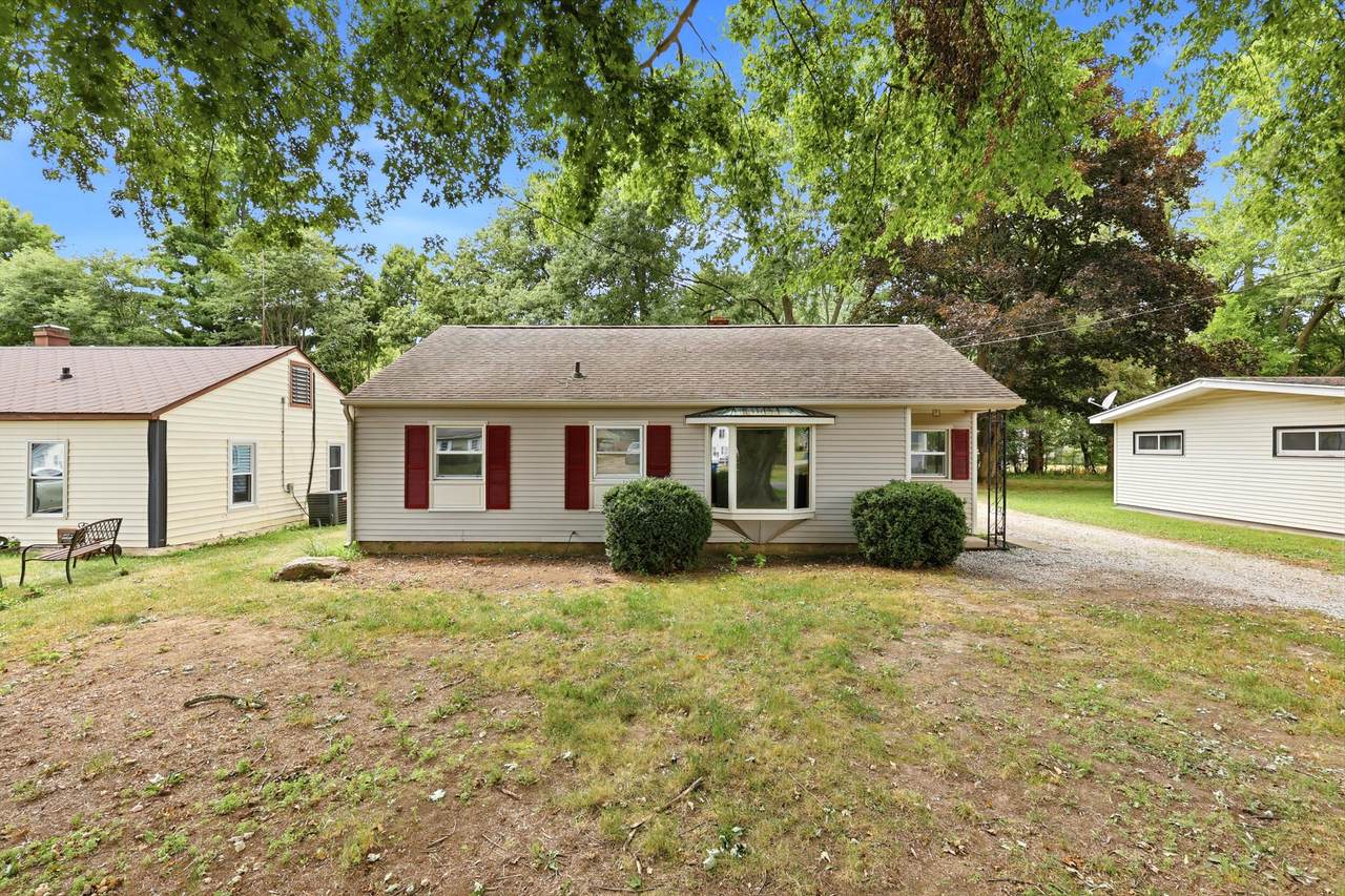 627 Clearview Street - Photo 1